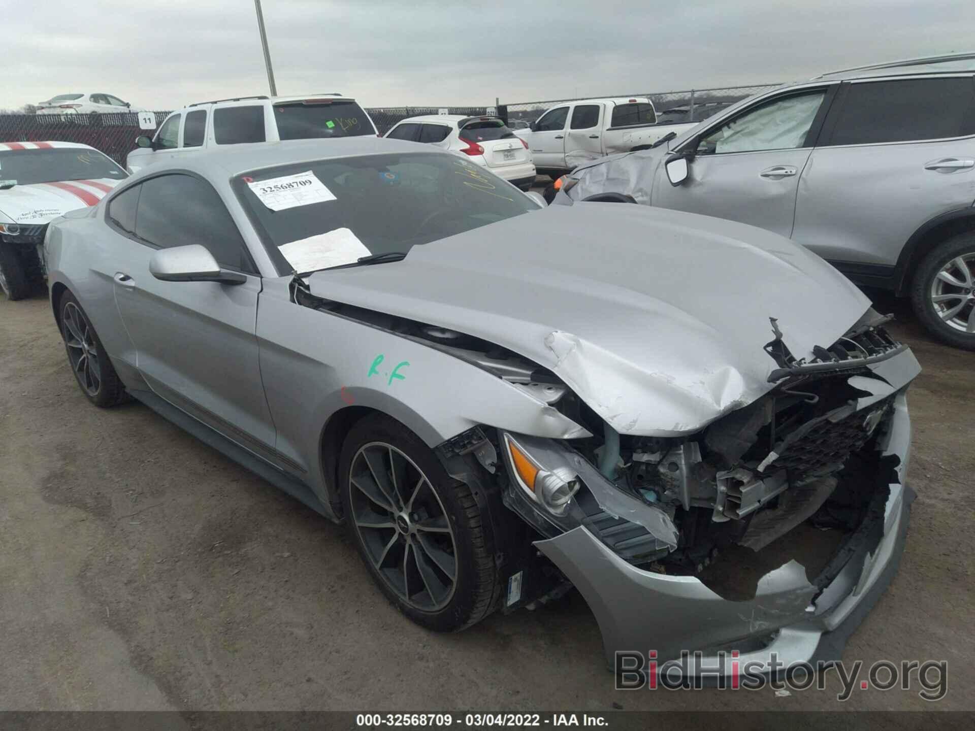 Photo 1FA6P8TH8G5278881 - FORD MUSTANG 2016