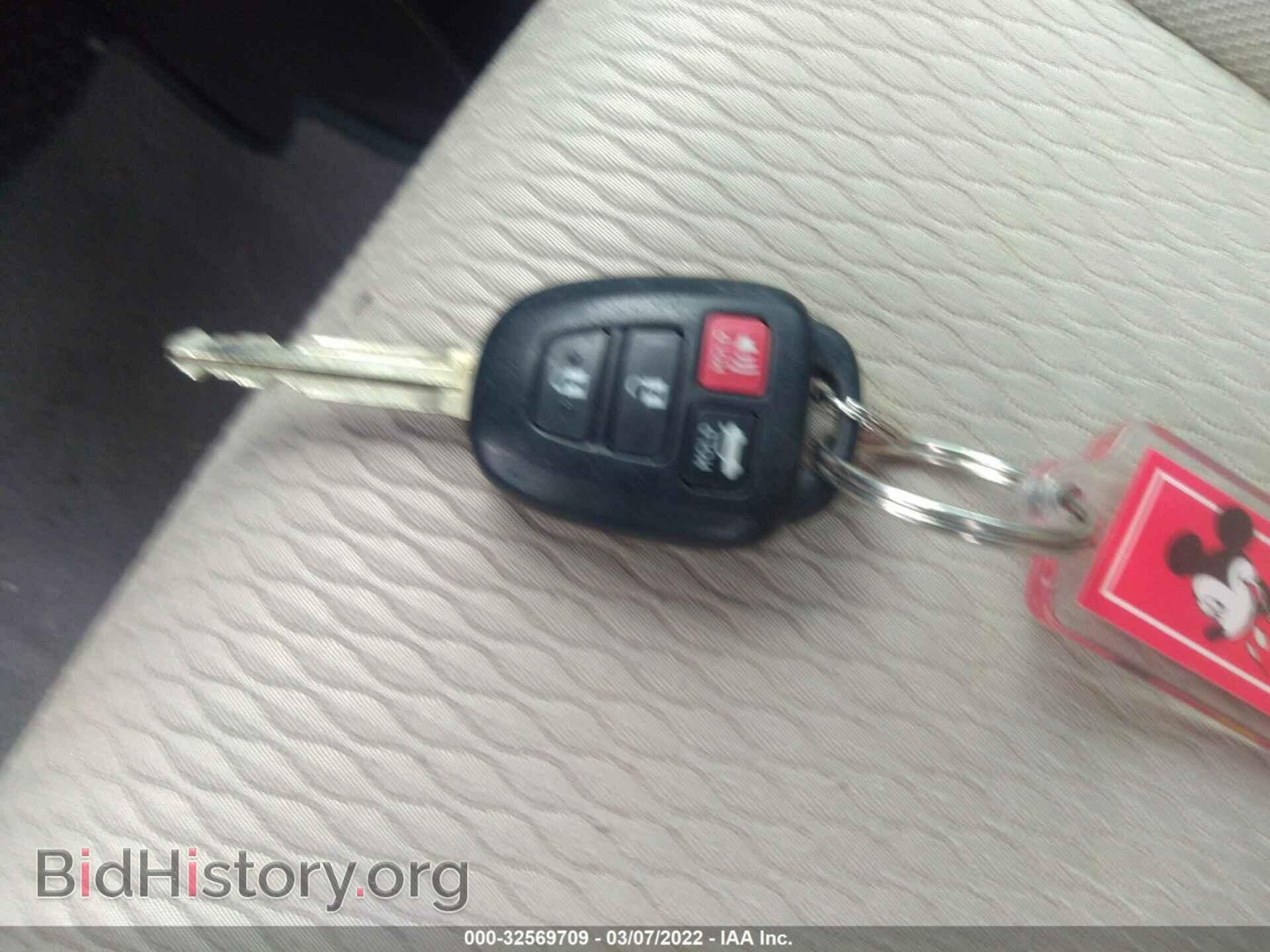 2015 TOYOTA COROLLA - VIN: 2T1BURHE6FC286081 - Photo 11
