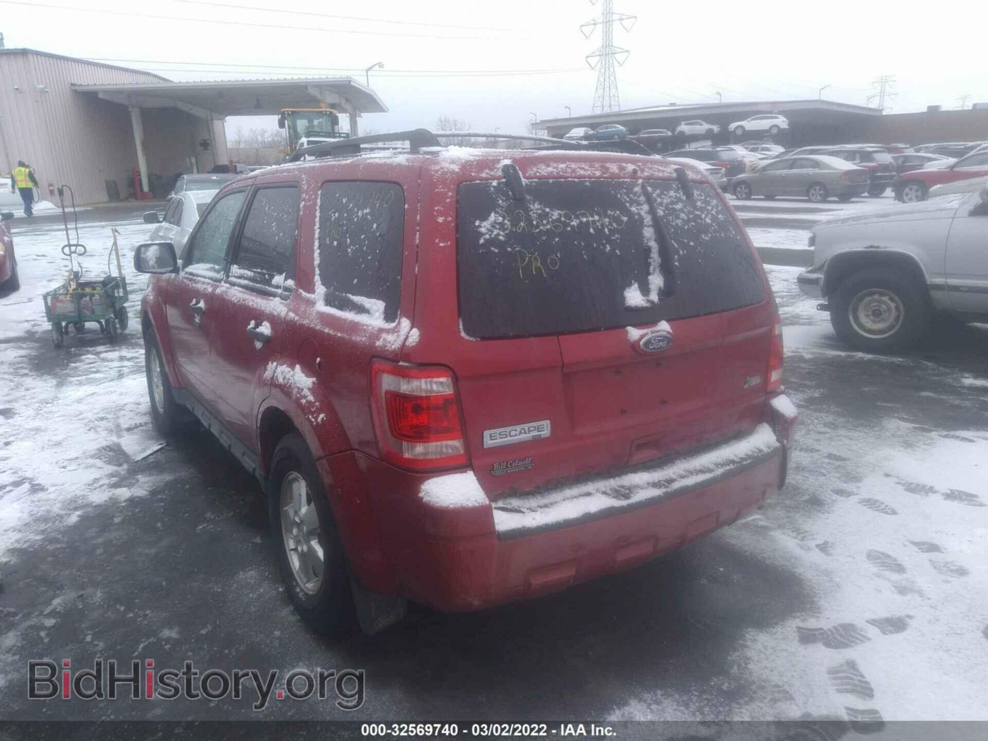 2011 FORD ESCAPE - VIN: 1FMCU9DG6BKB40117 - Фото 3