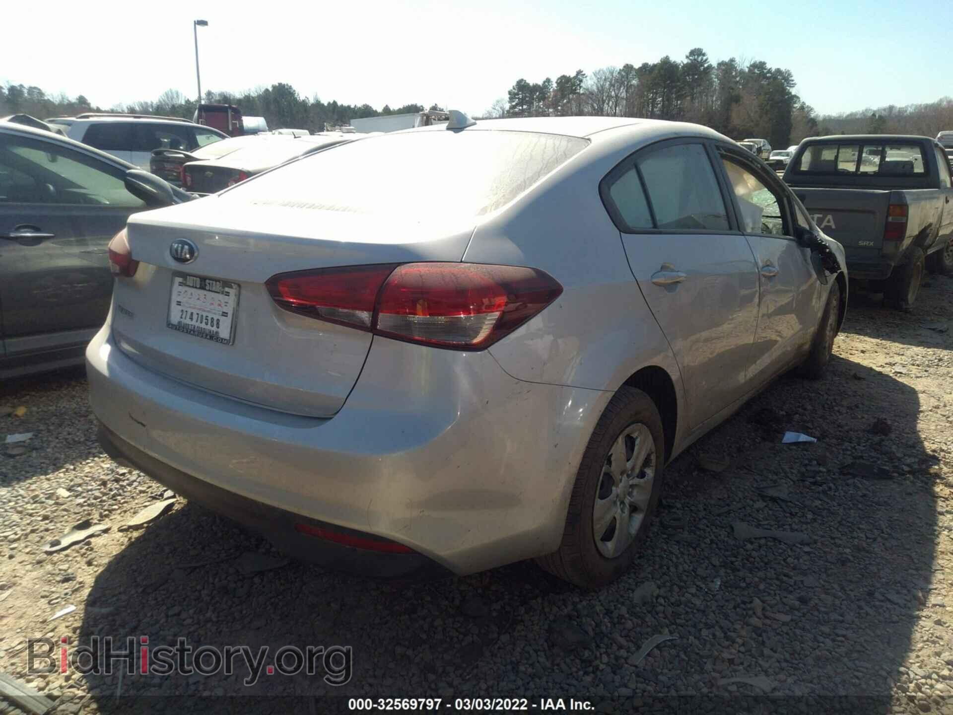 2017 KIA FORTE - VIN: 3KPFK4A77HE012477 - Фото 4