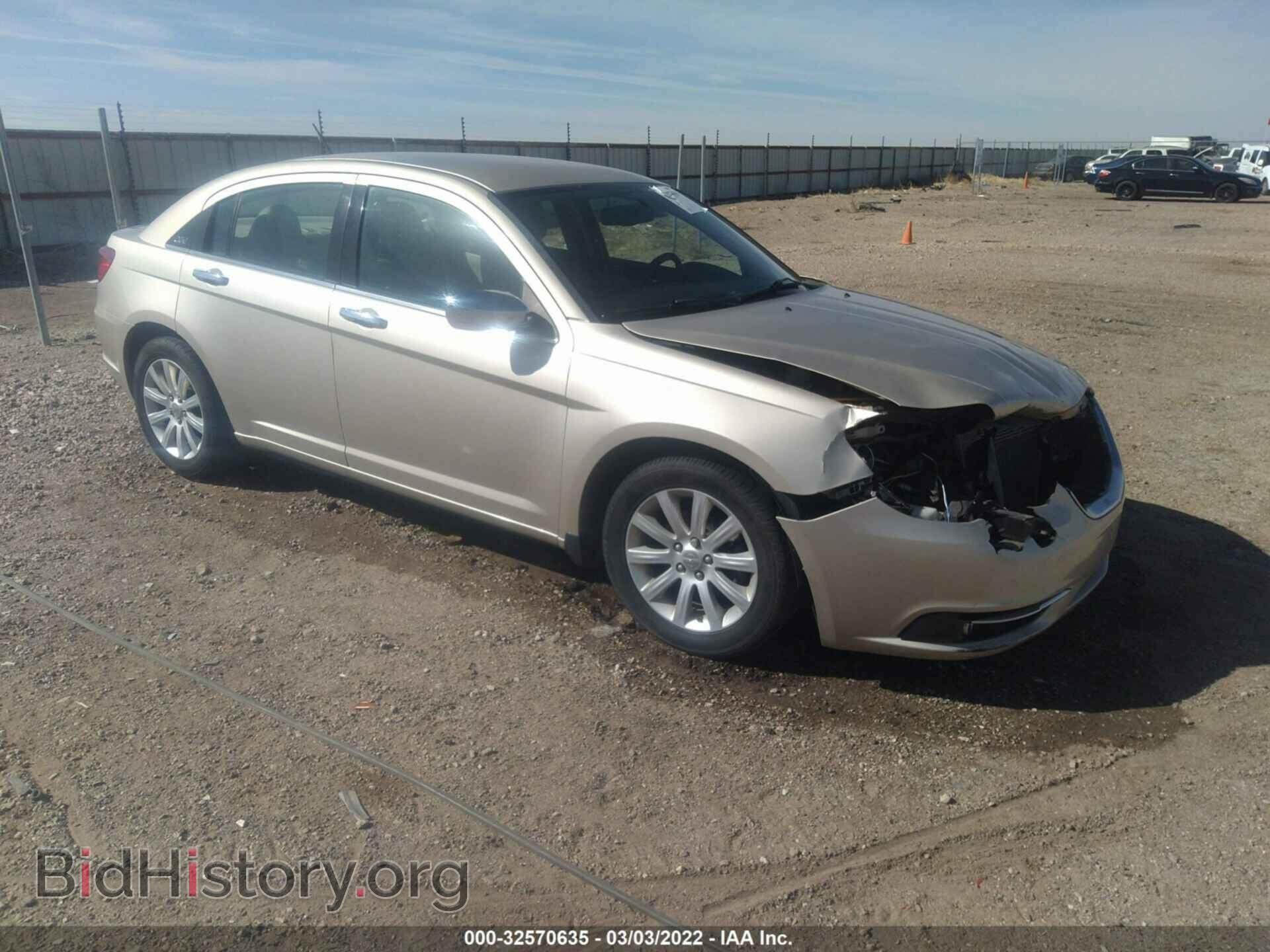 Photo 1C3CCBCG1DN575603 - CHRYSLER 200 2013