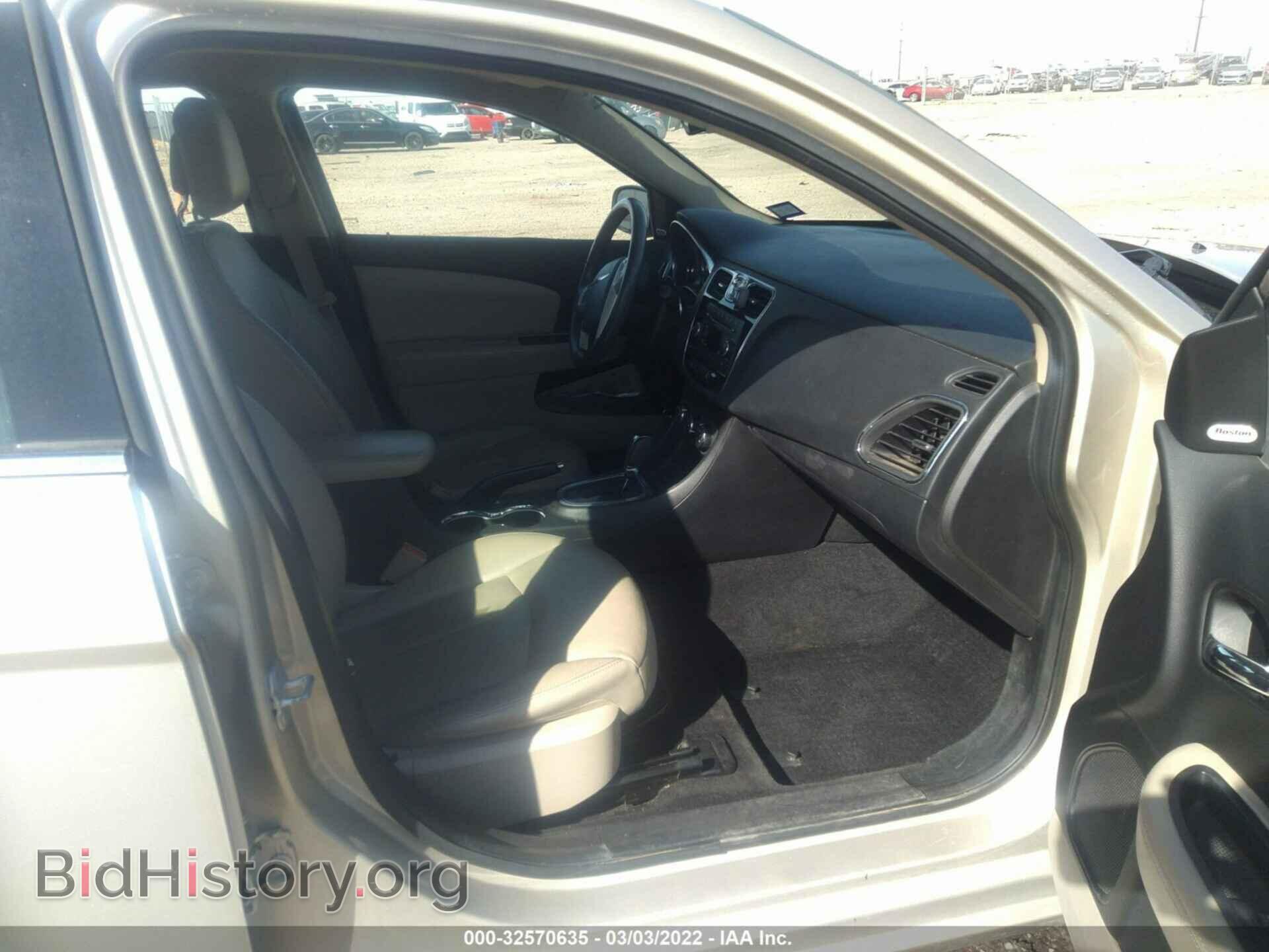 2013 CHRYSLER 200 - VIN: 1C3CCBCG1DN575603 - Photo 5