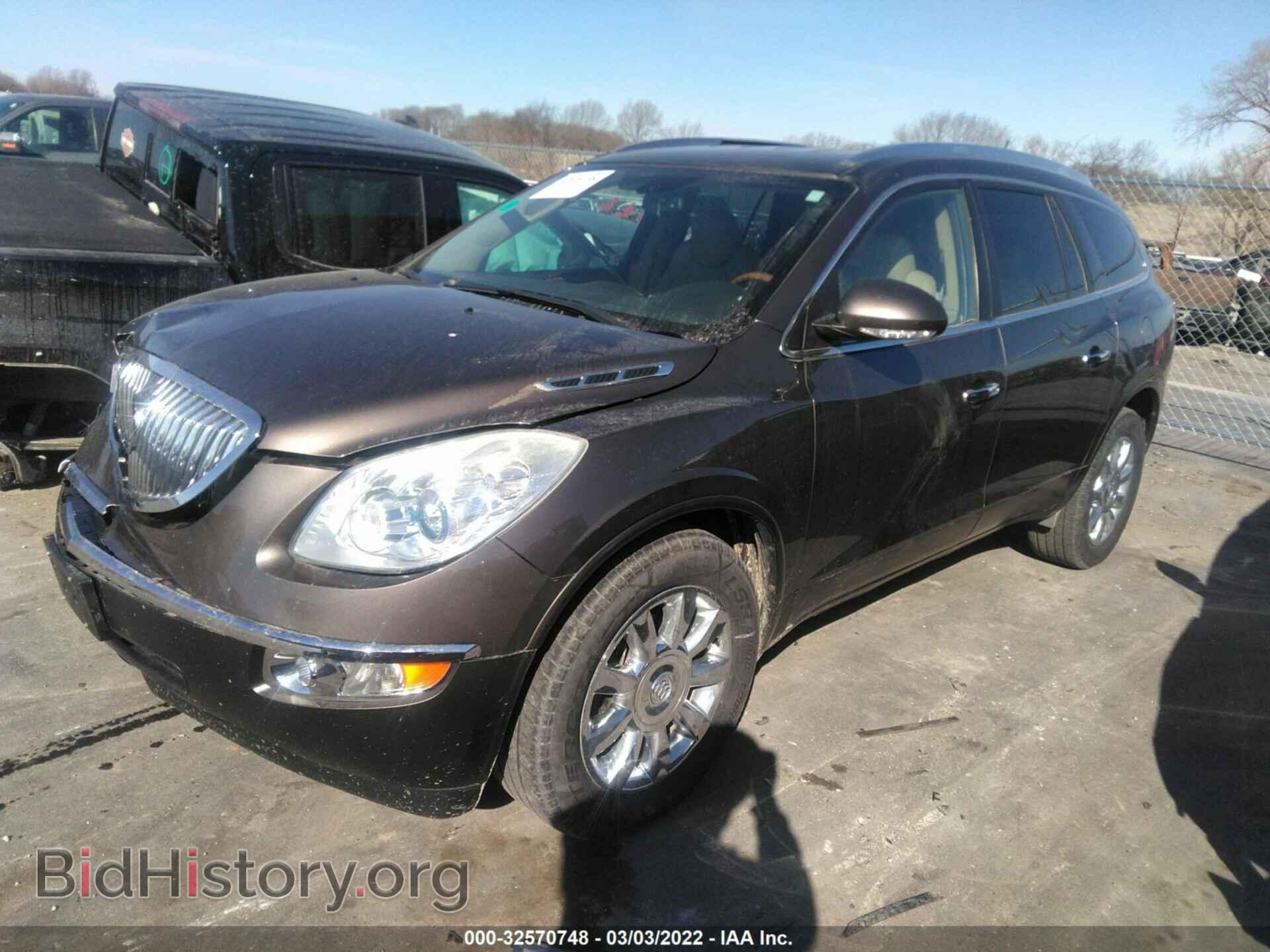 2011 BUICK ENCLAVE - VIN: 5GAKVCED7BJ178669 - Фото 2