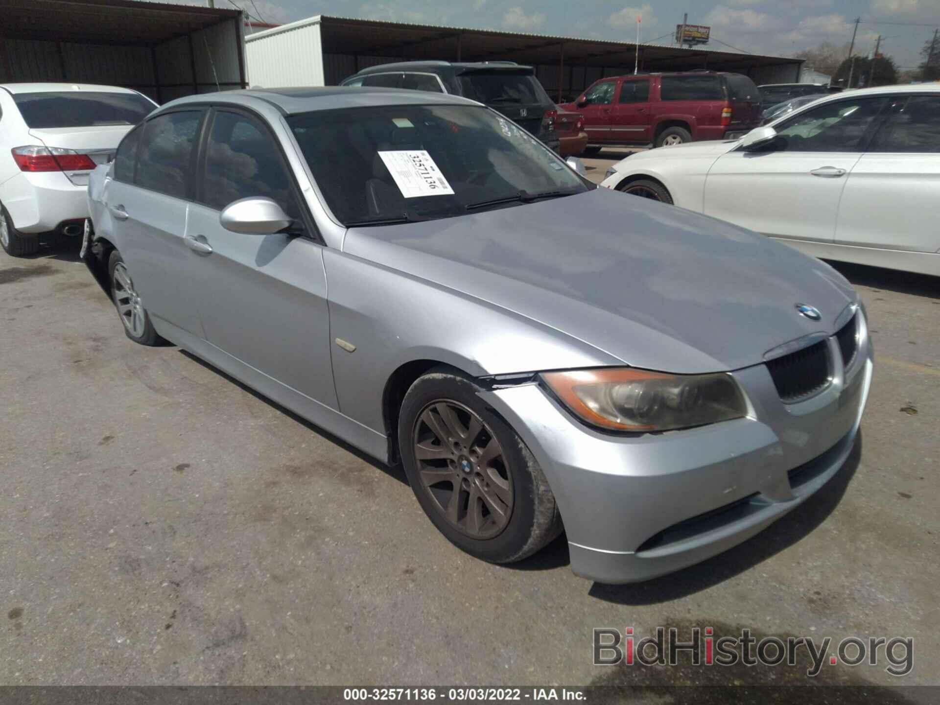 Photo WBAVA37567NL13411 - BMW 3 SERIES 2007