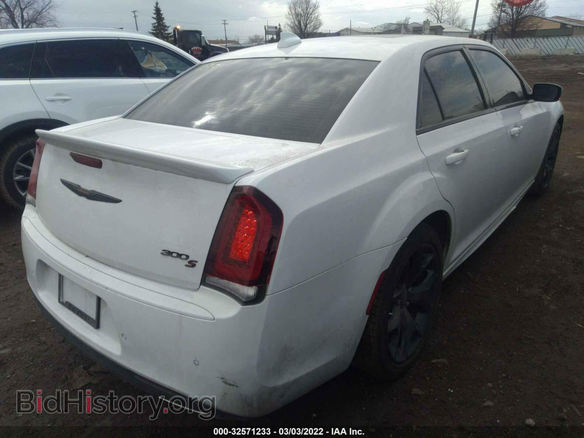 2020 CHRYSLER 300 - VIN: 2C3CCABG3LH234920 - Фото 4