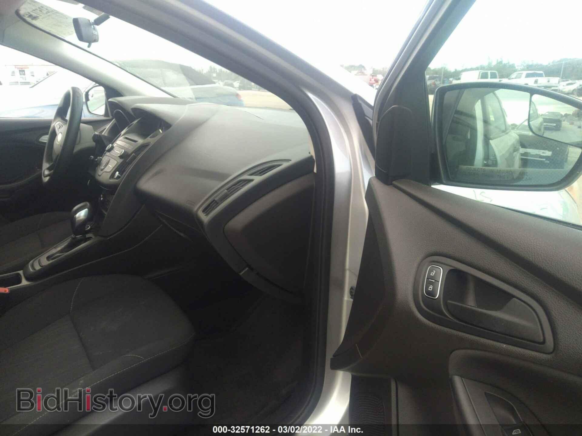 2016 FORD FOCUS - VIN: 1FADP3E22GL311243 - Фото 5