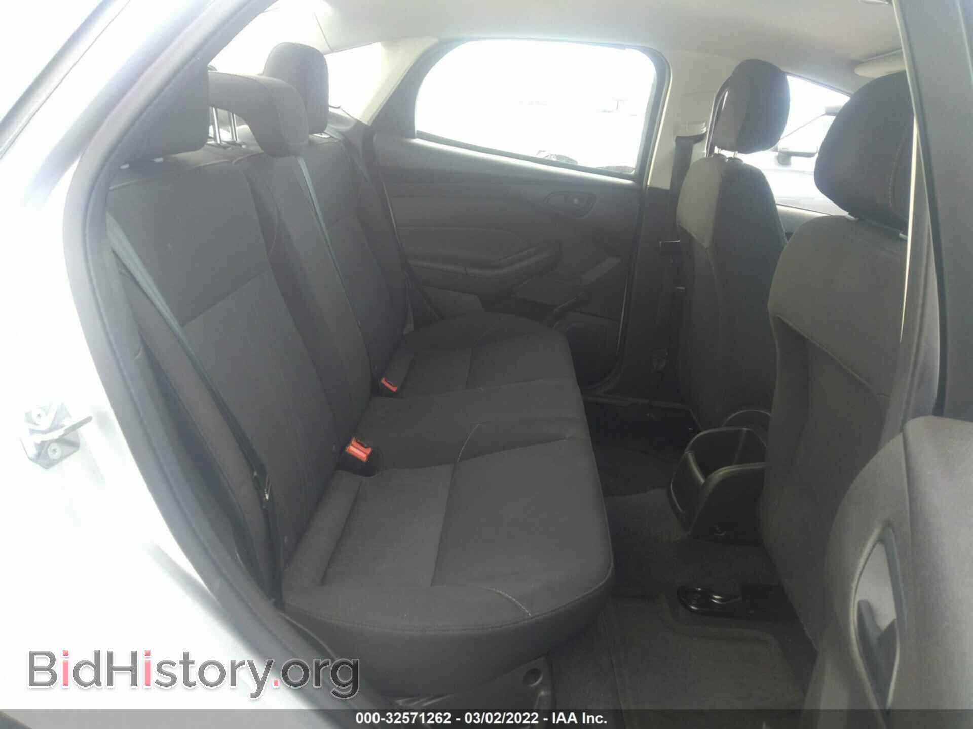 2016 FORD FOCUS - VIN: 1FADP3E22GL311243 - Фото 8