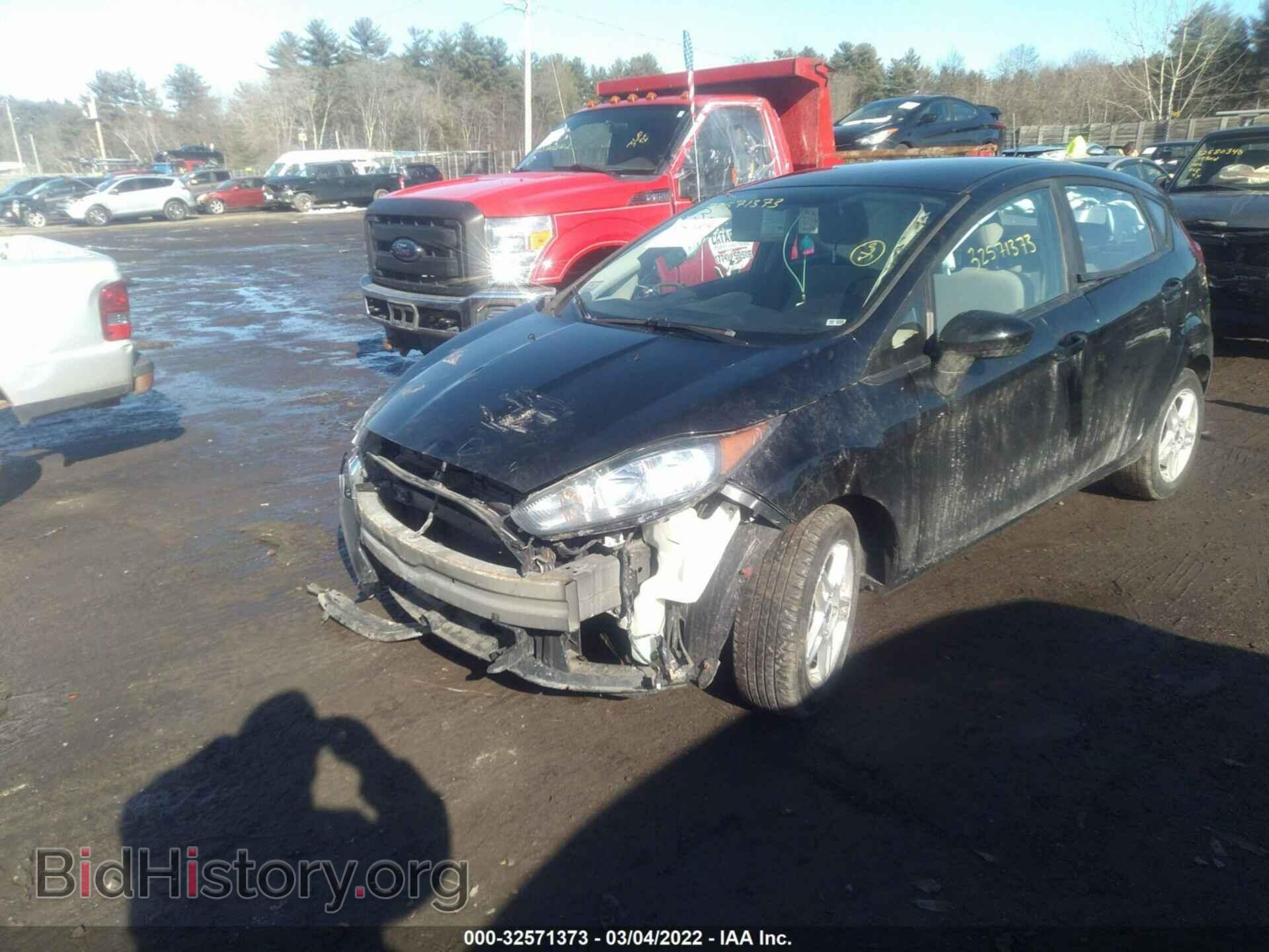 2018 FORD FIESTA - VIN: 3FADP4EJXJM122293 - Фото 2