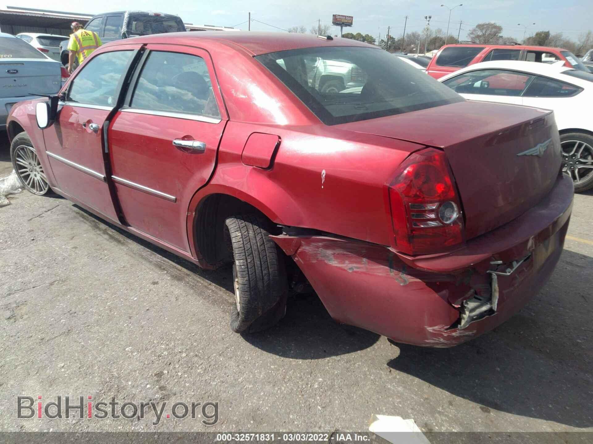 2010 CHRYSLER 300 - VIN: 2C3CA5CV7AH325406 - Фото 6