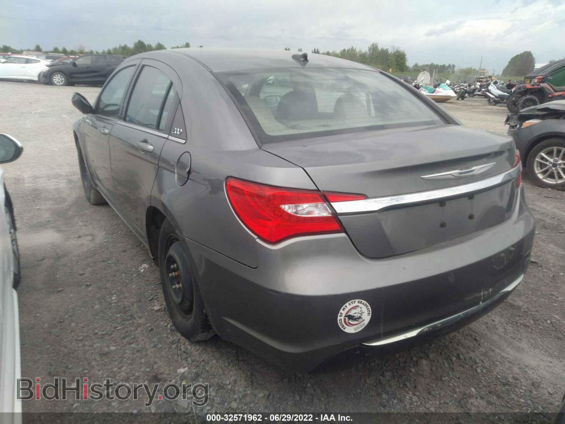 2012 CHRYSLER 200 - VIN: 1C3CCBAB3CN274160 - Photo 3