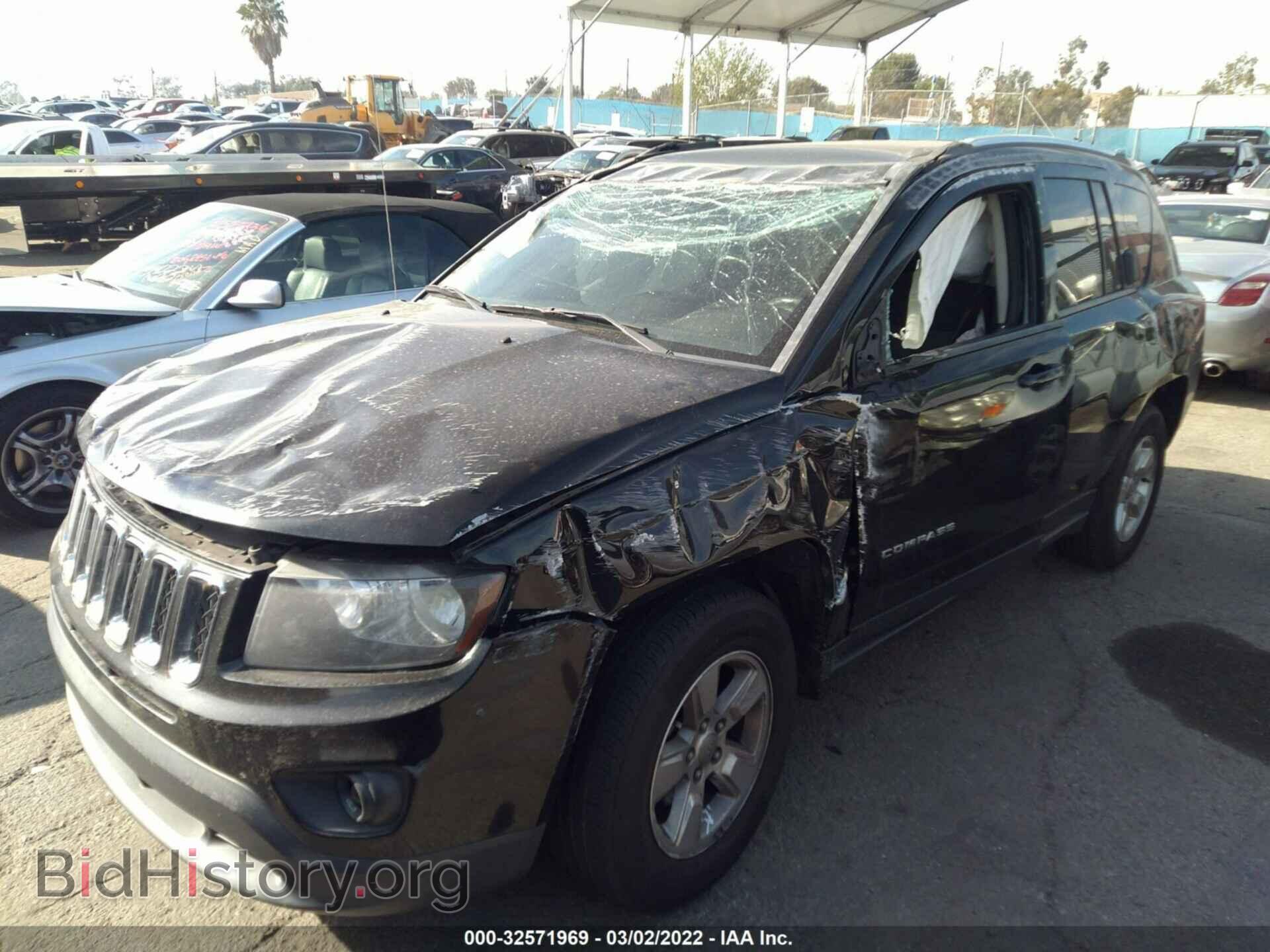 2015 JEEP COMPASS - VIN: 1C4NJCBA8FD209210 - Фото 2