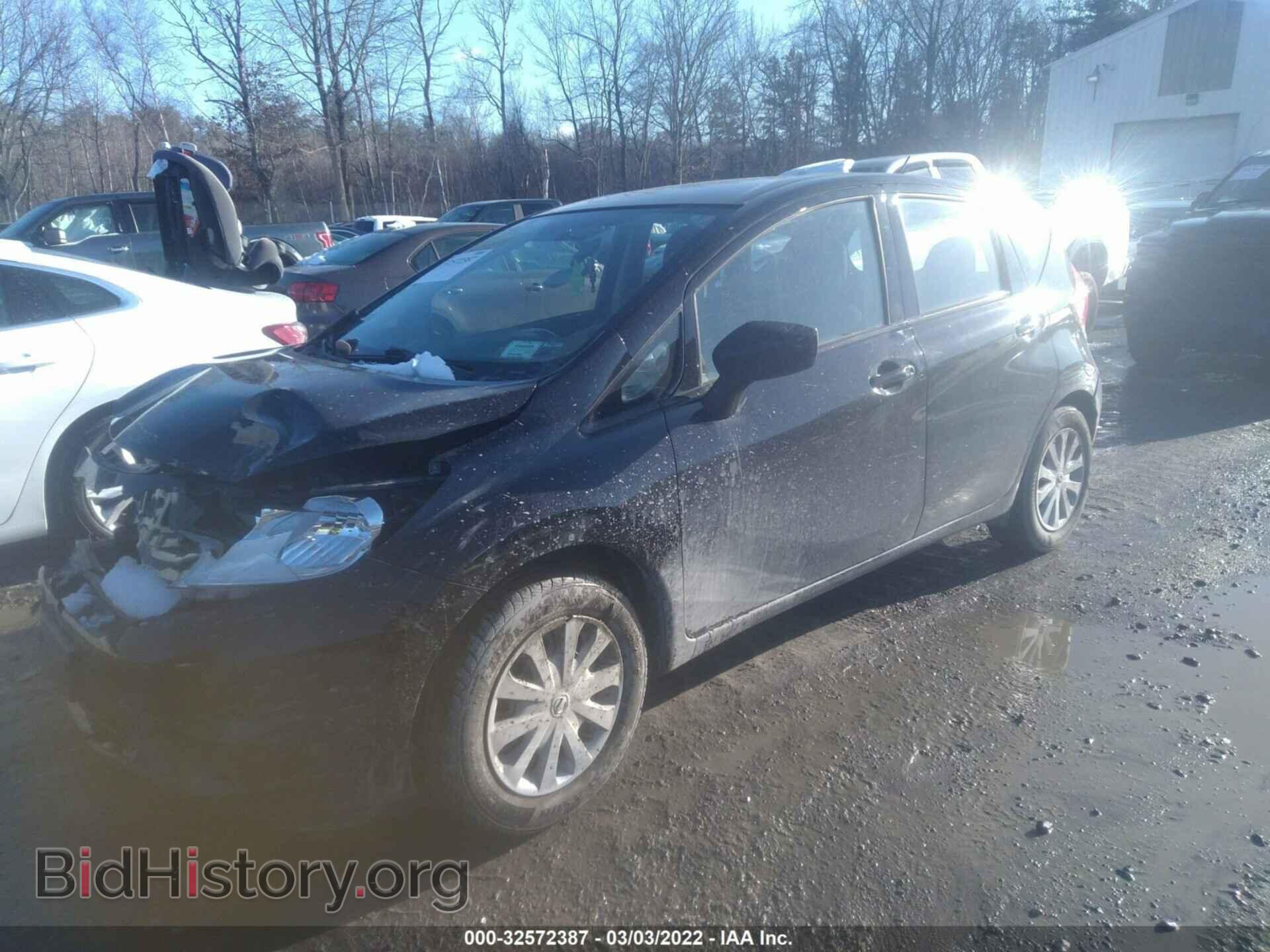 2015 NISSAN VERSA NOTE - VIN: 3N1CE2CP2FL367306 - Фото 2