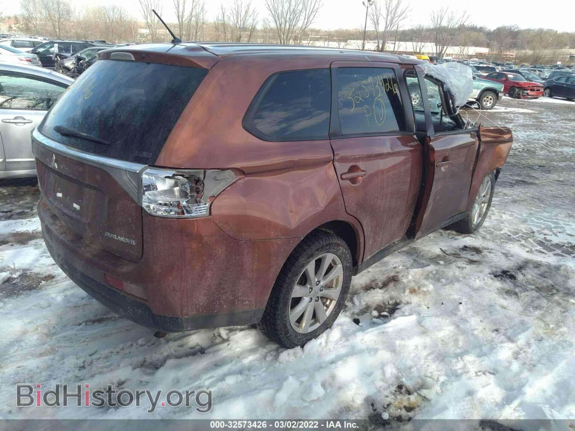 2014 MITSUBISHI OUTLANDER - VIN: JA4AZ3A35EZ008015 - Фото 4