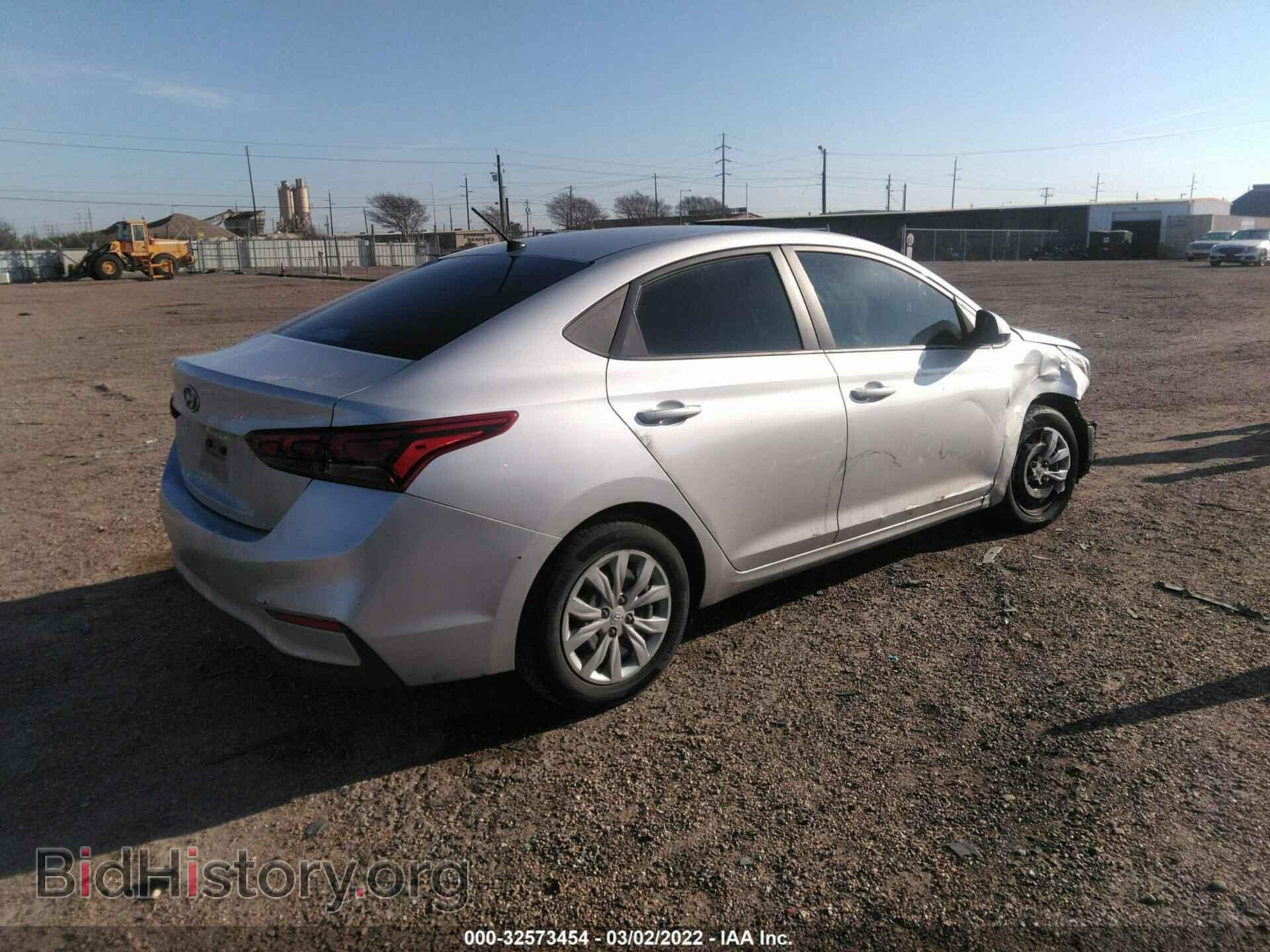 2019 HYUNDAI ACCENT - VIN: 3KPC24A33KE065667 - Фото 4