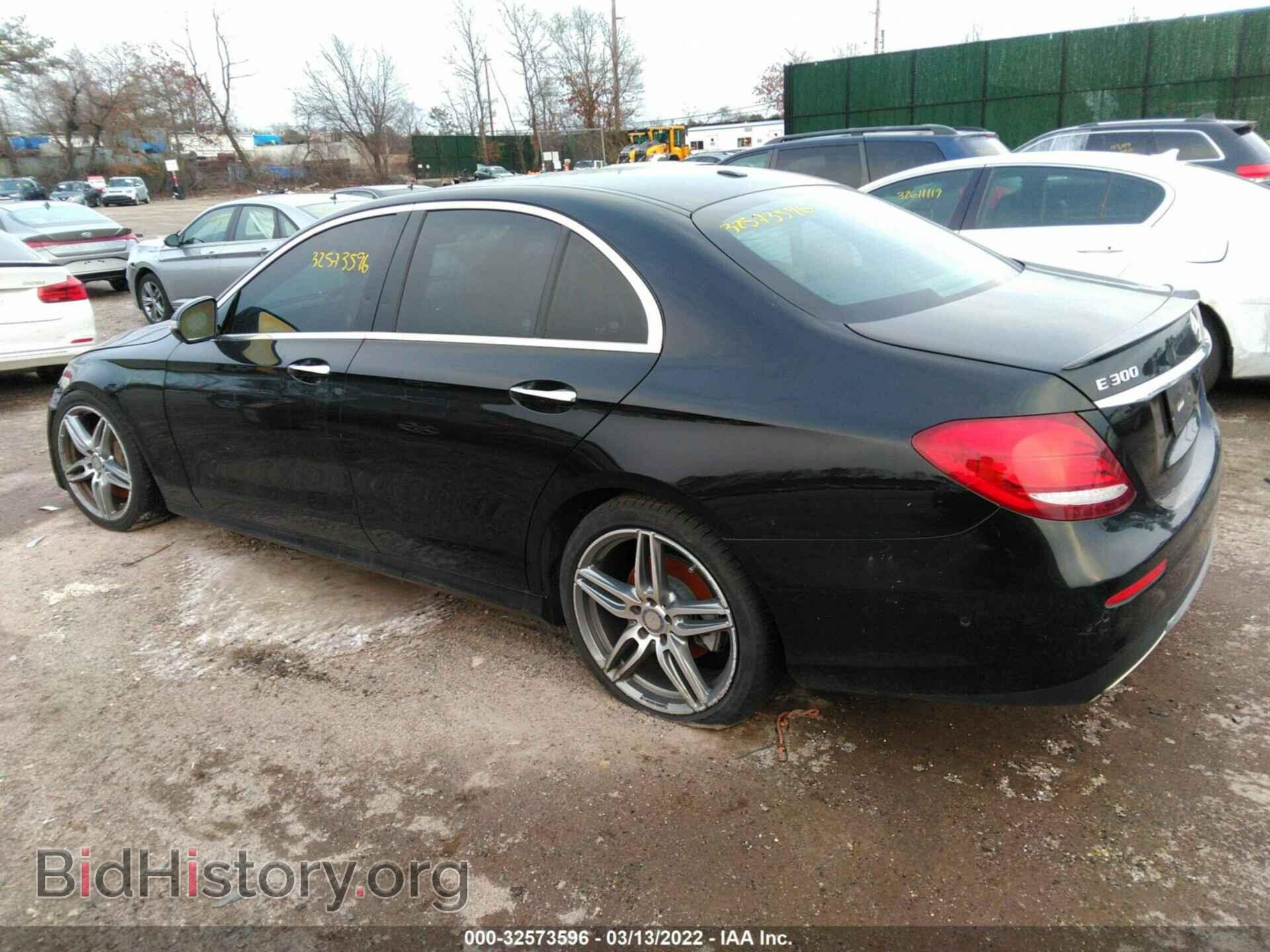 2017 MERCEDES-BENZ E-CLASS - VIN: WDDZF4KB2HA035646 - Фото 3