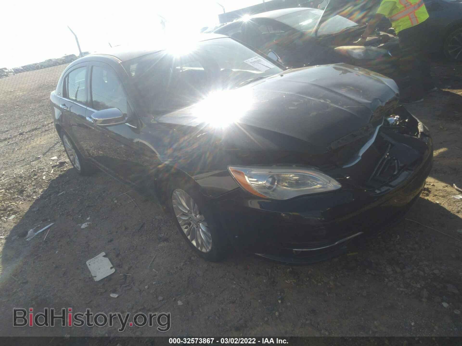 Фотография 1C3BC2FG1BN520573 - CHRYSLER 200 2011