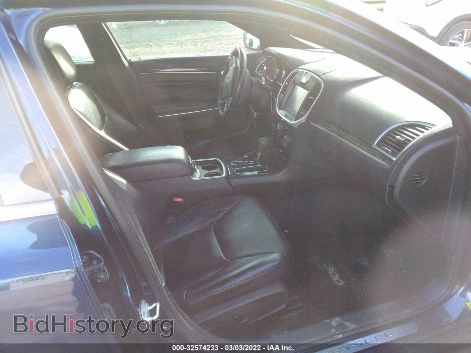 2013 CHRYSLER 300 - VIN: 2C3CCAET3DH686442 - Фото 5