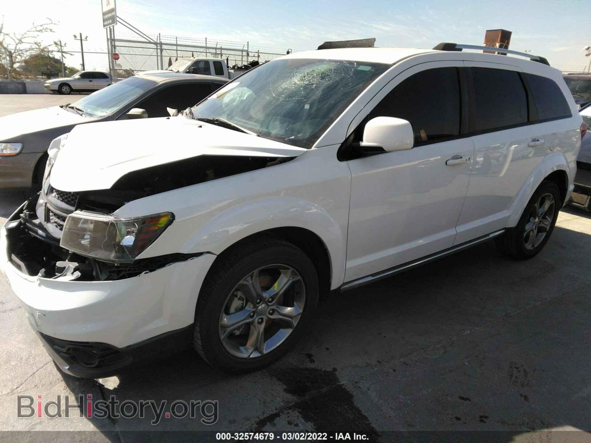 2017 DODGE JOURNEY - VIN: 3C4PDCGB4HT501810 - Фото 2