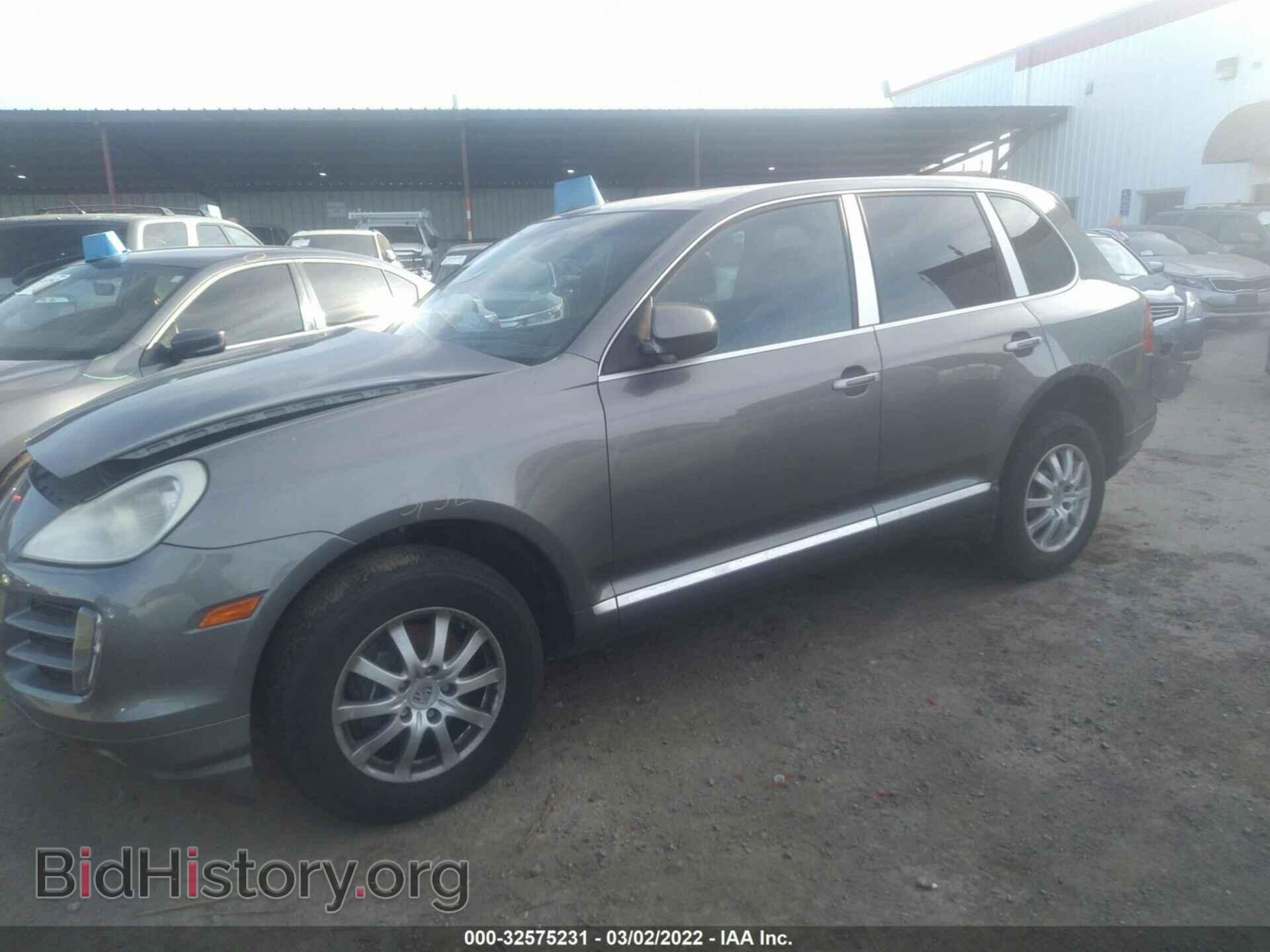 2009 PORSCHE CAYENNE - VIN: WP1AA29P19LA05117 - Фото 2