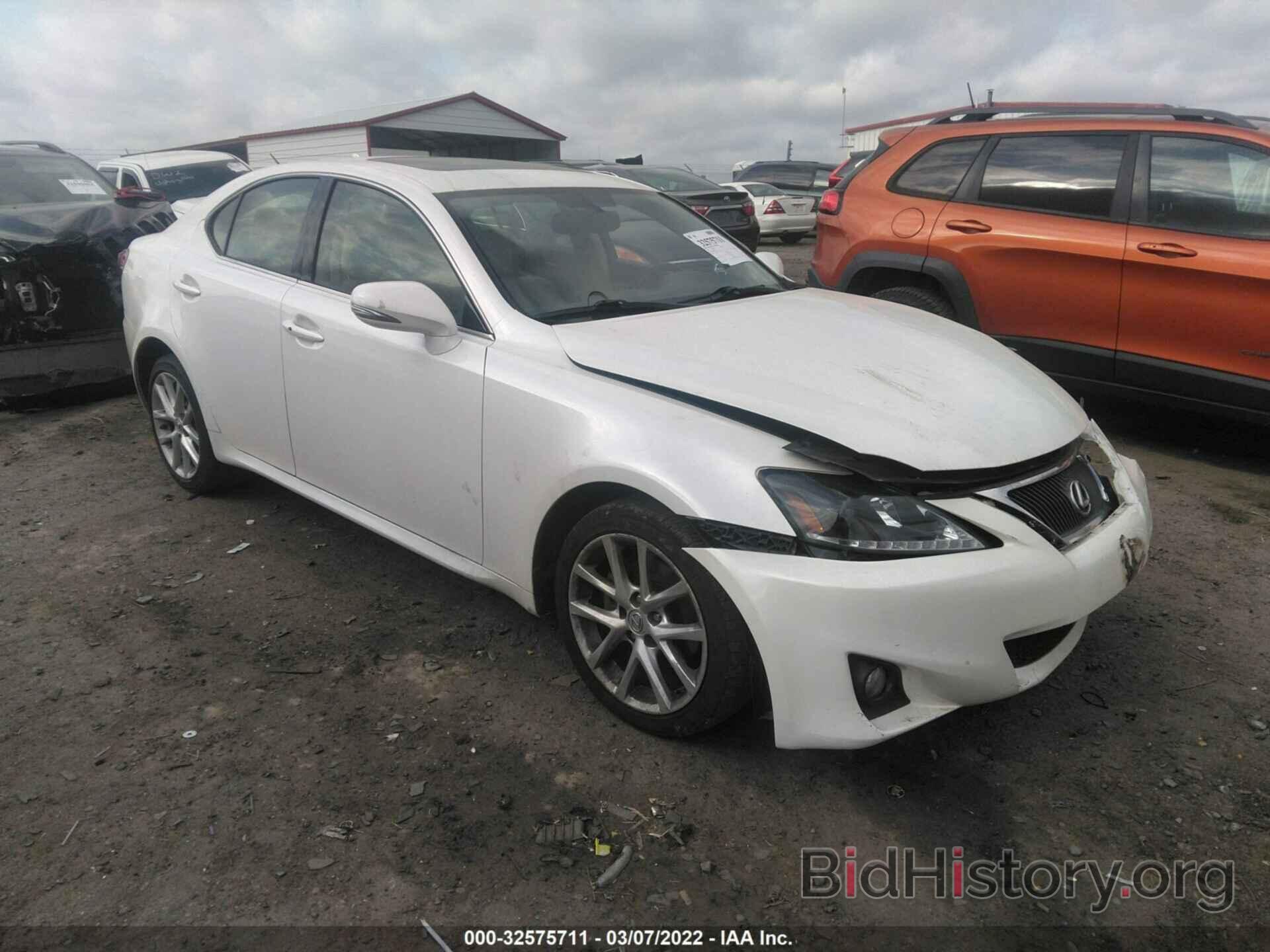 Photo JTHCF5C20D5060910 - LEXUS IS 250 2013