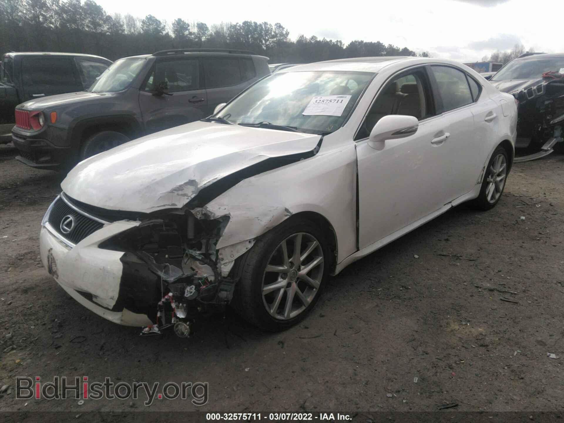 2013 LEXUS IS 250 - VIN: JTHCF5C20D5060910 - Фото 2