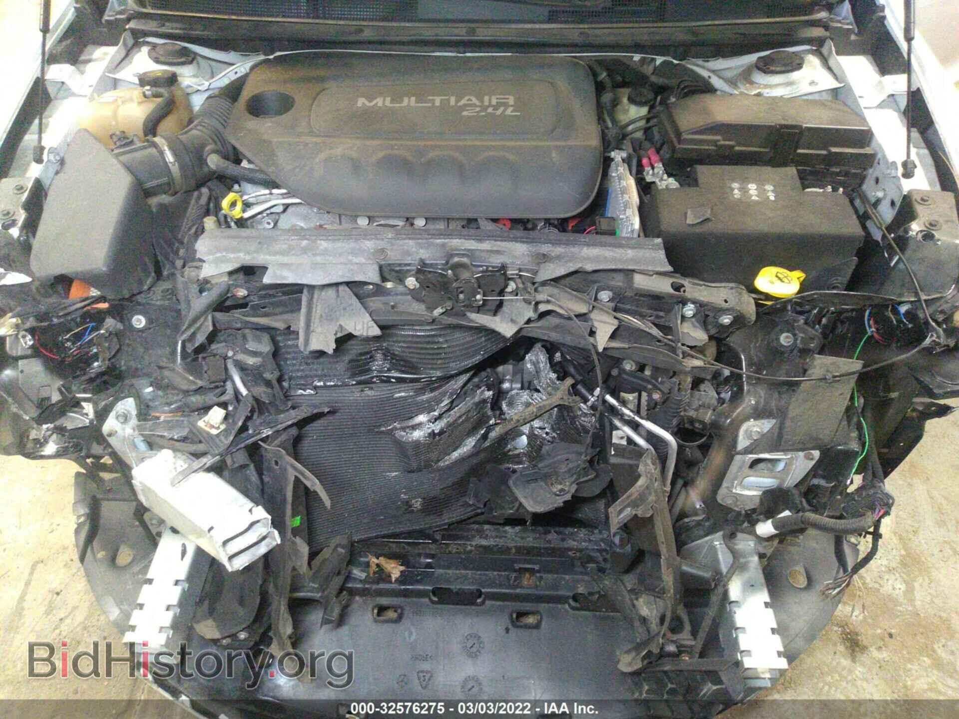 2015 CHRYSLER 200 - VIN: 1C3CCCAB5FN632904 - Фото 10