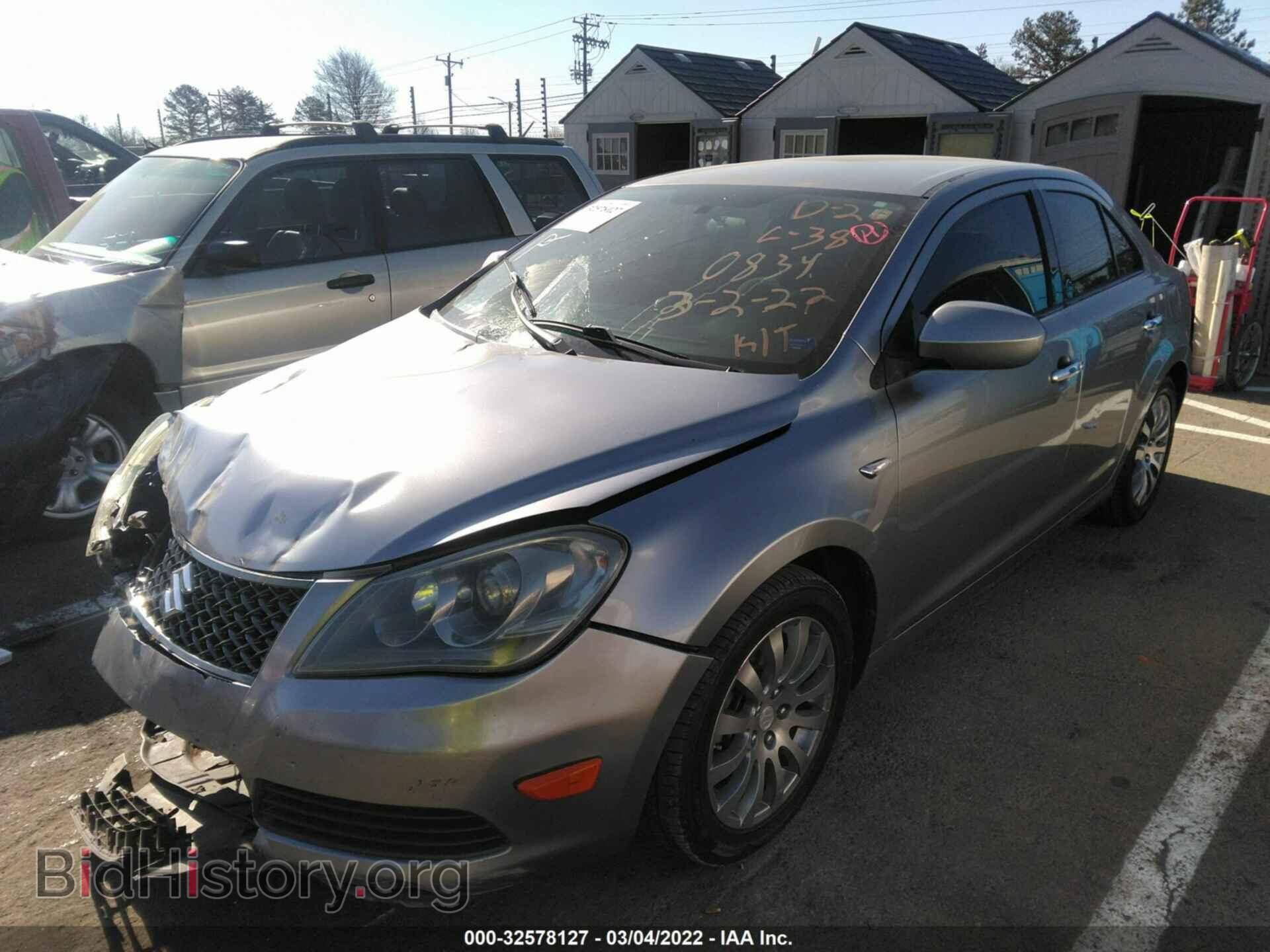 2010 SUZUKI KIZASHI - VIN: JS2RE9A37A6100834 - Photo 2