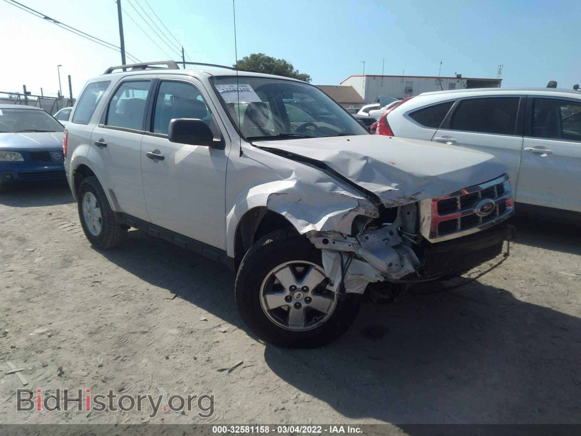 Фотография 1FMCU0C75CKA03720 - FORD ESCAPE 2012