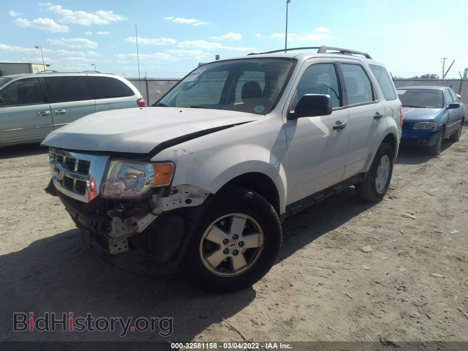 2012 FORD ESCAPE - VIN: 1FMCU0C75CKA03720 - Фото 2