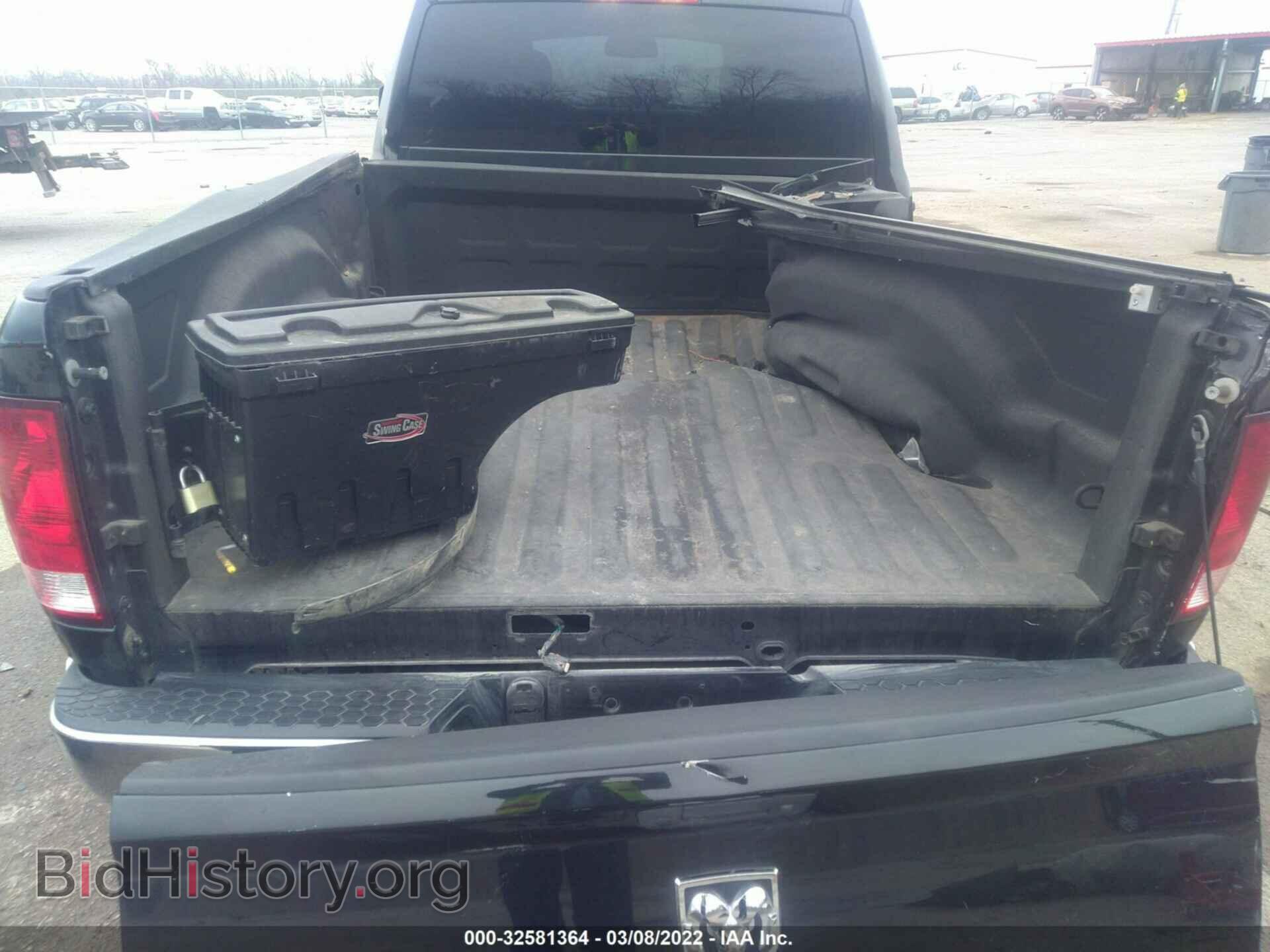 2018 RAM 1500 - VIN: 1C6RR6FG5JS296702 - Фото 8