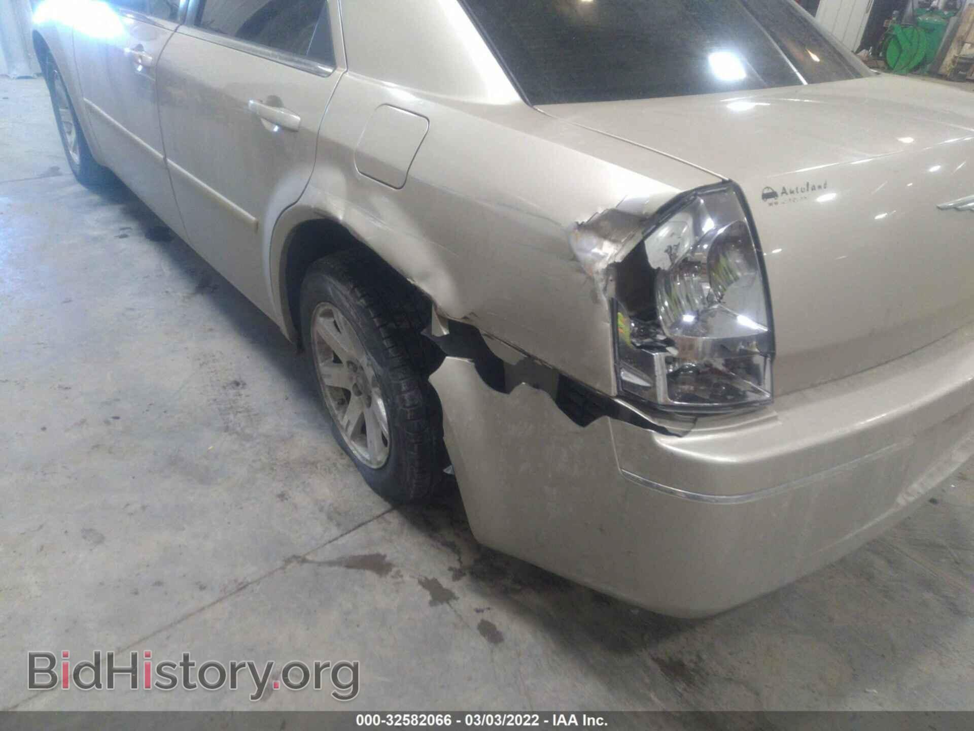 2006 CHRYSLER 300 - VIN: 2C3KA53G76H445534 - Фото 6