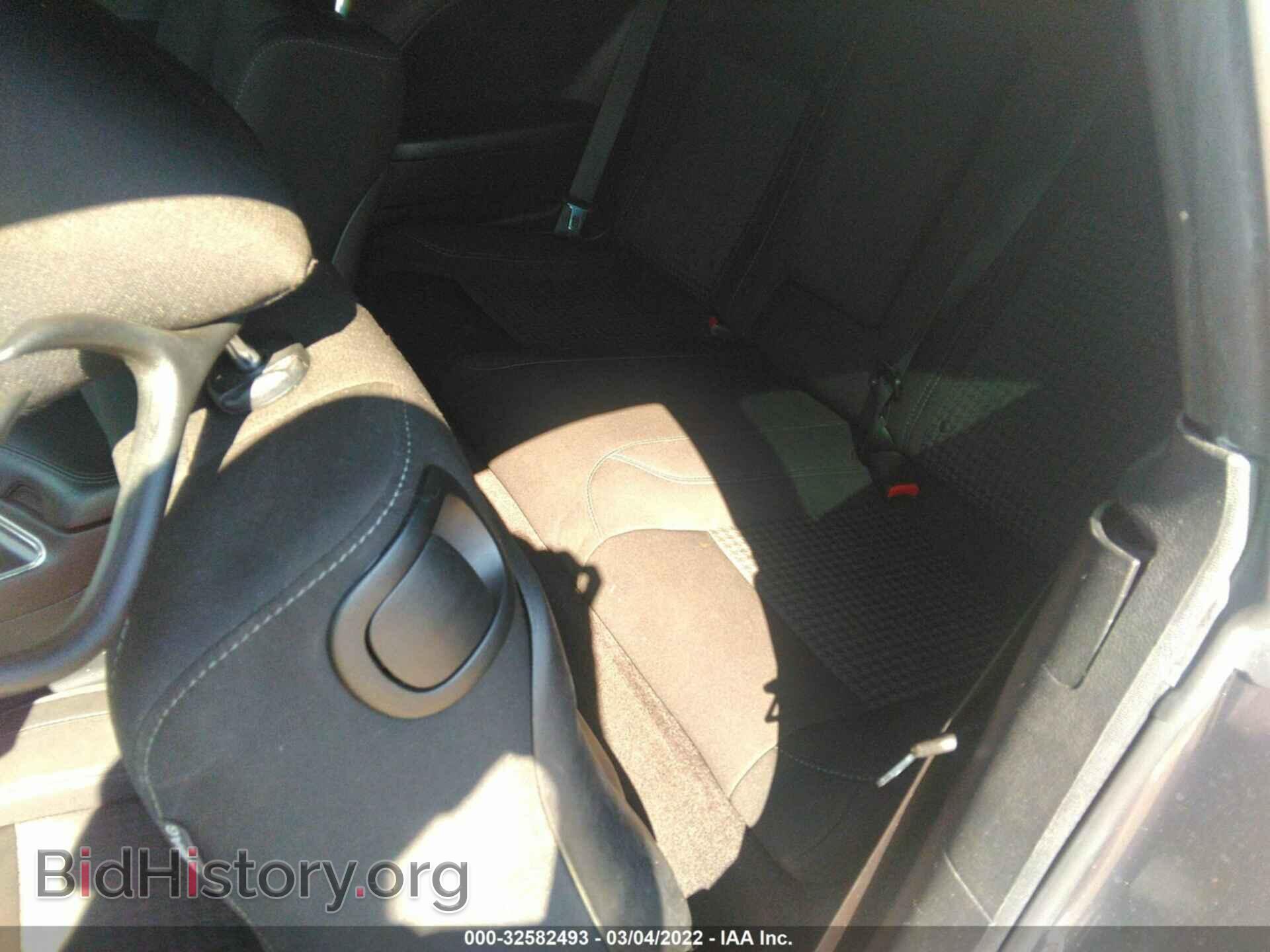 2016 DODGE CHALLENGER - VIN: 2C3CDZAG6GH203051 - Фото 8