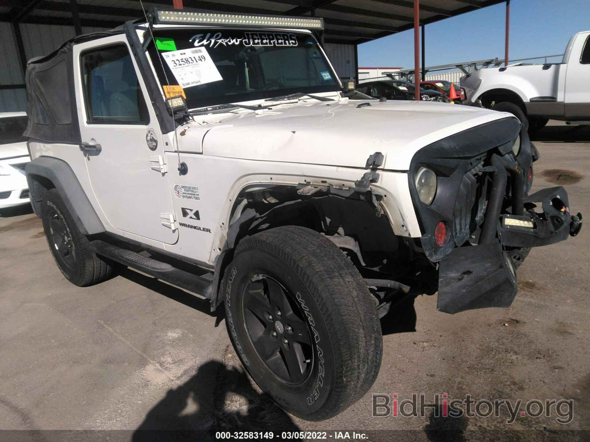 Photo 1J8FA24199L776797 - JEEP WRANGLER 2009