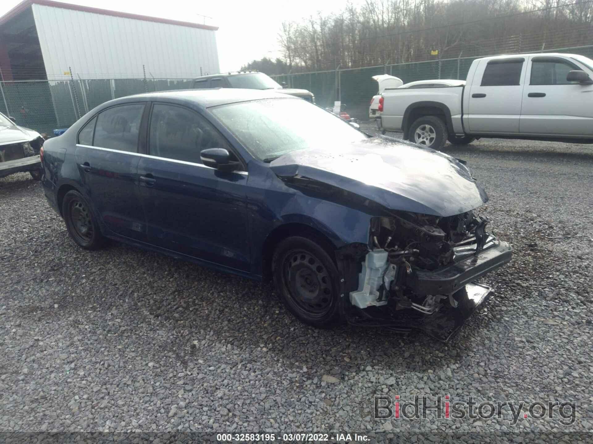 Photo 3VWDP7AJ4DM215829 - VOLKSWAGEN JETTA SEDAN 2013