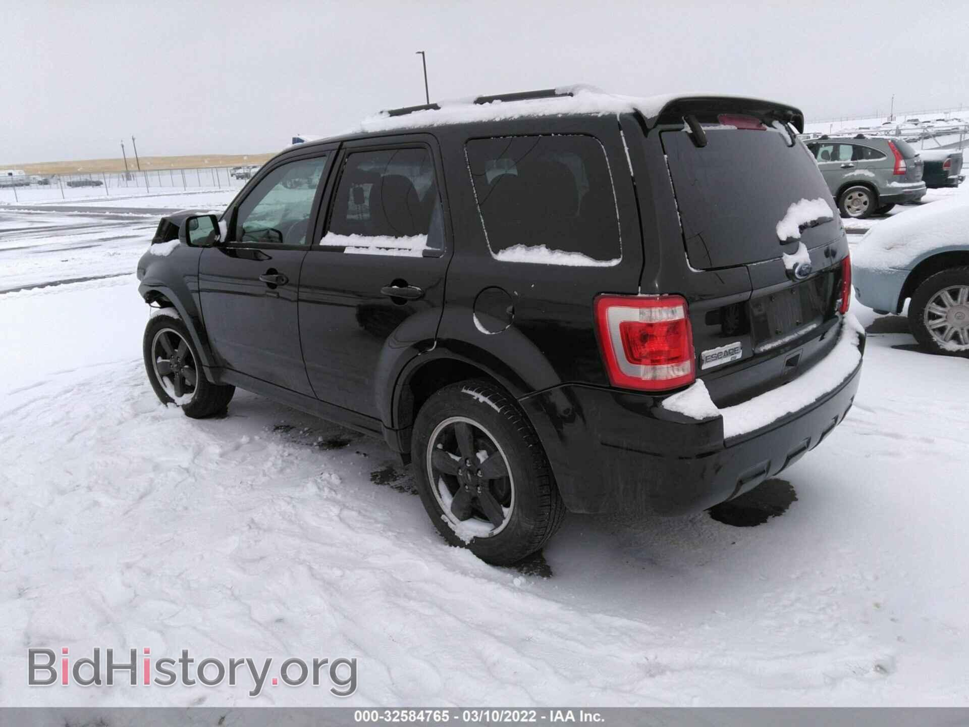 2011 FORD ESCAPE - VIN: 1FMCU0DG0BKC59700 - Фото 3