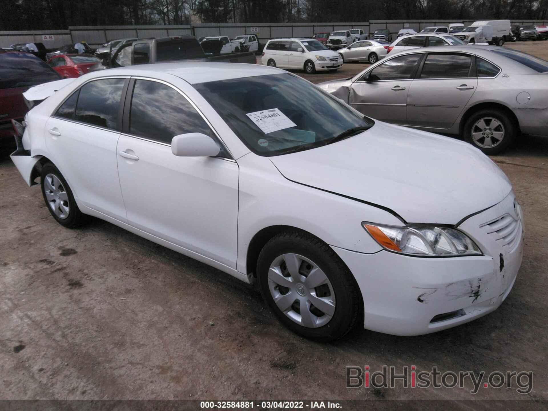 Photo 4T4BE46K88R017953 - TOYOTA CAMRY 2008