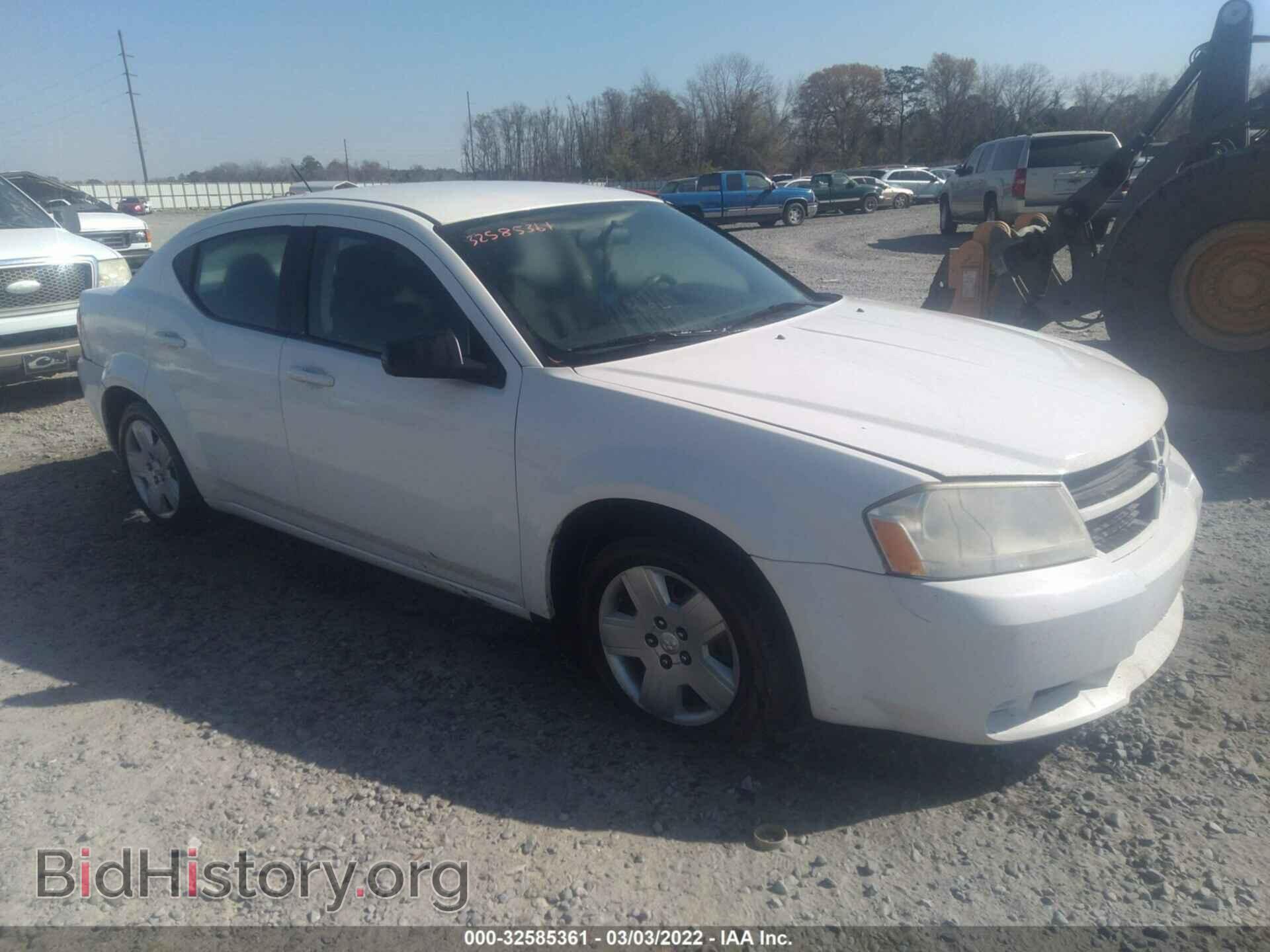 Photo 1B3CC4FB4AN107255 - DODGE AVENGER 2010