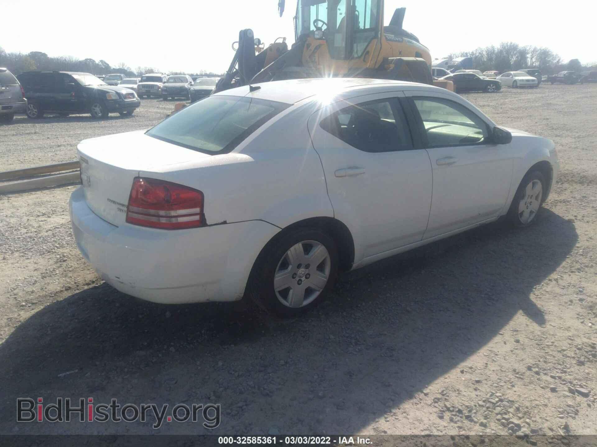 2010 DODGE AVENGER - VIN: 1B3CC4FB4AN107255 - Фото 4