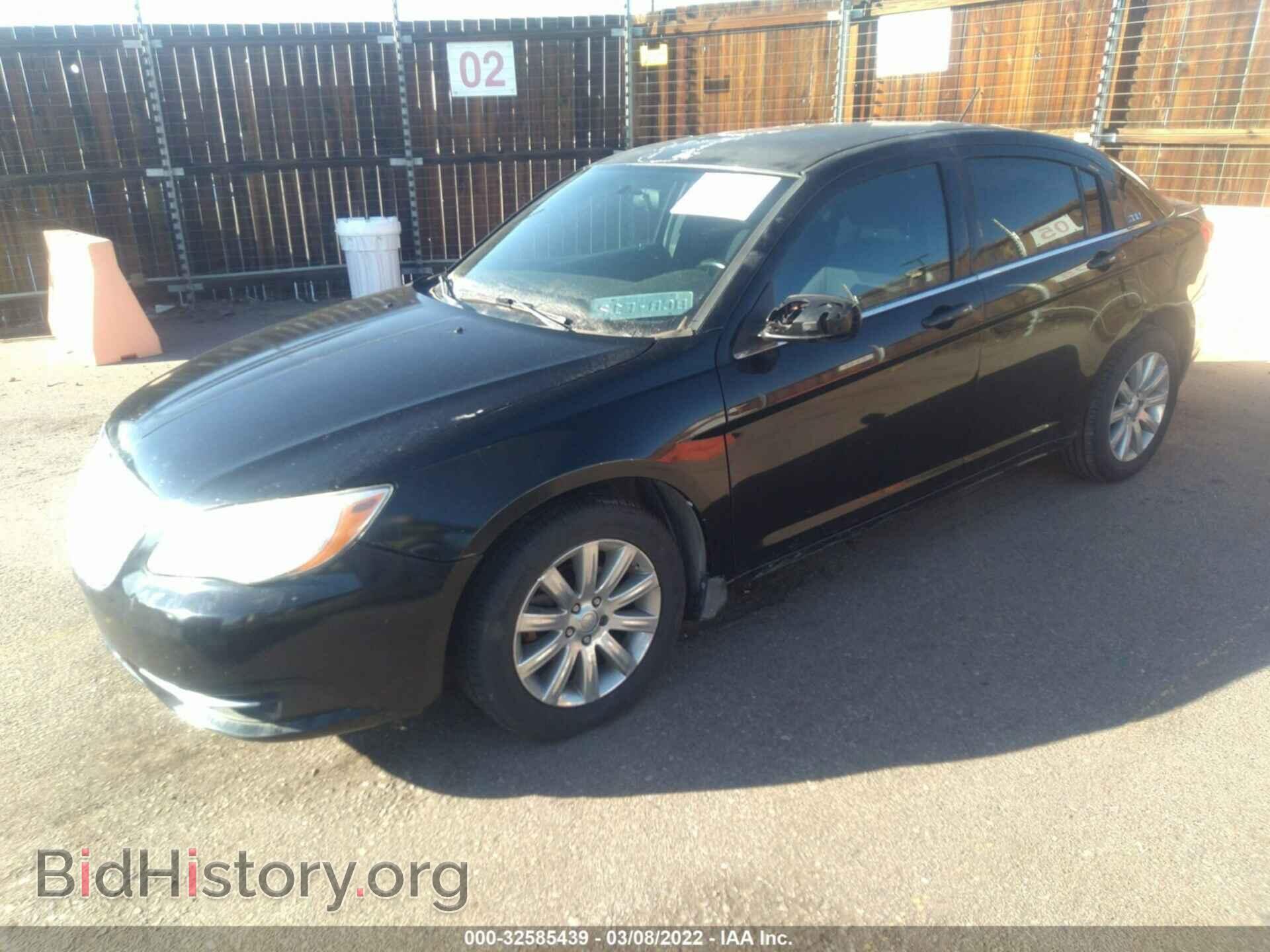 2013 CHRYSLER 200 - VIN: 1C3CCBBB0DN672197 - Фото 2