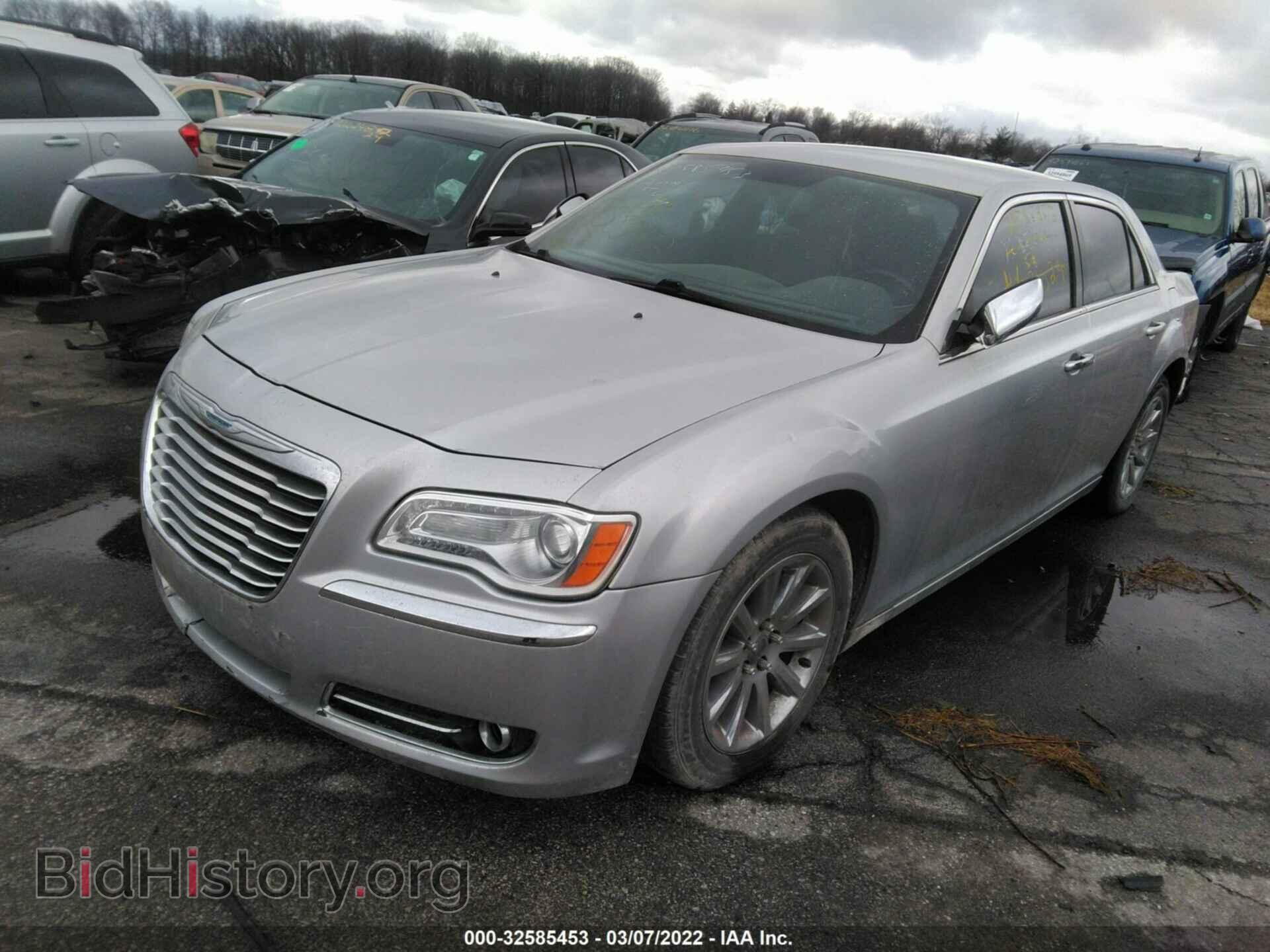 2012 CHRYSLER 300 - VIN: 2C3CCACG7CH288946 - Фото 2