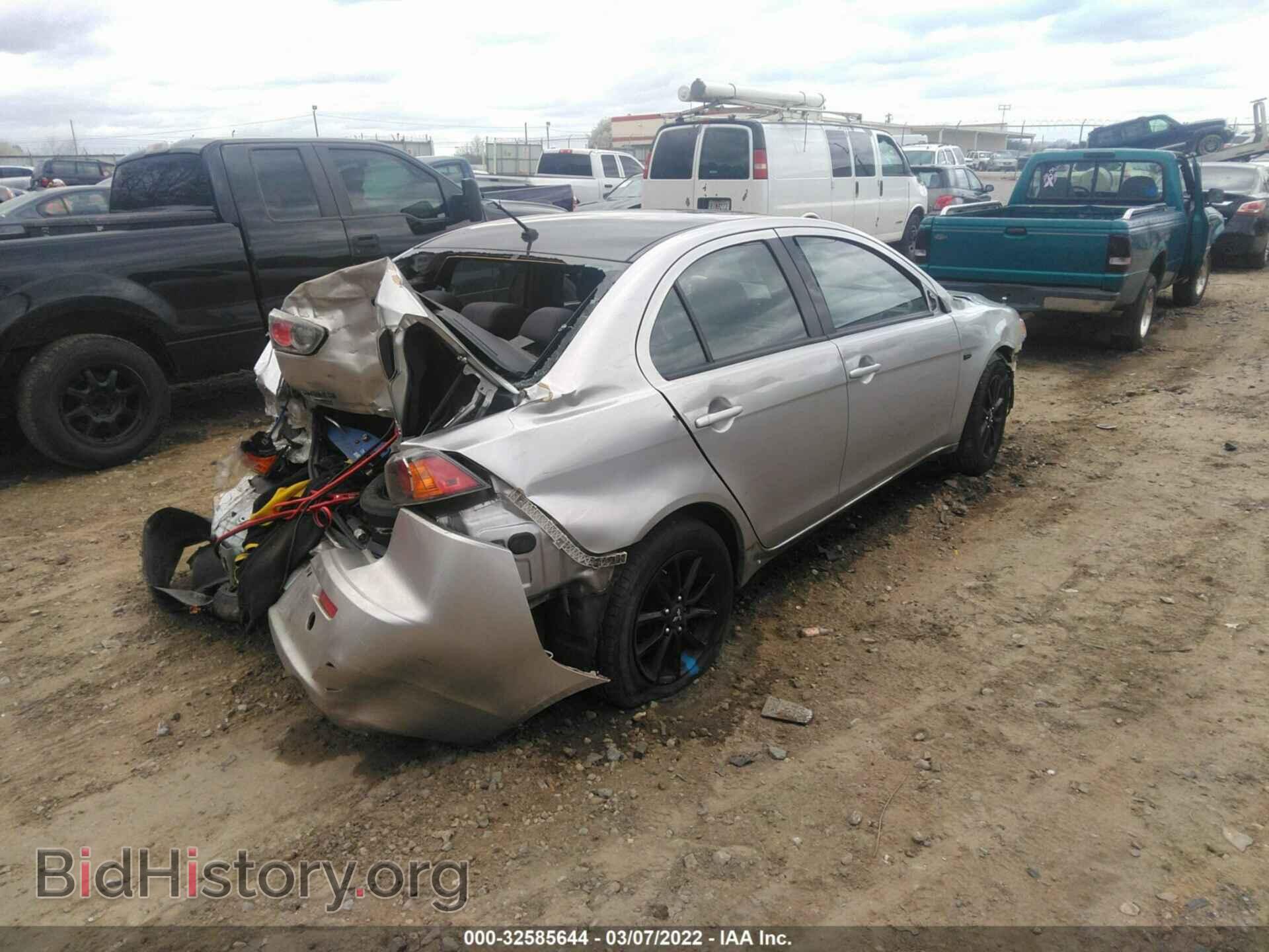 2017 MITSUBISHI LANCER - VIN: JA32U2FU0HU016043 - Фото 4