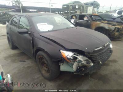 2013 Chrysler 200 Touring, серебристый — VIN 1C3CCBBB5DN595357, IAAI