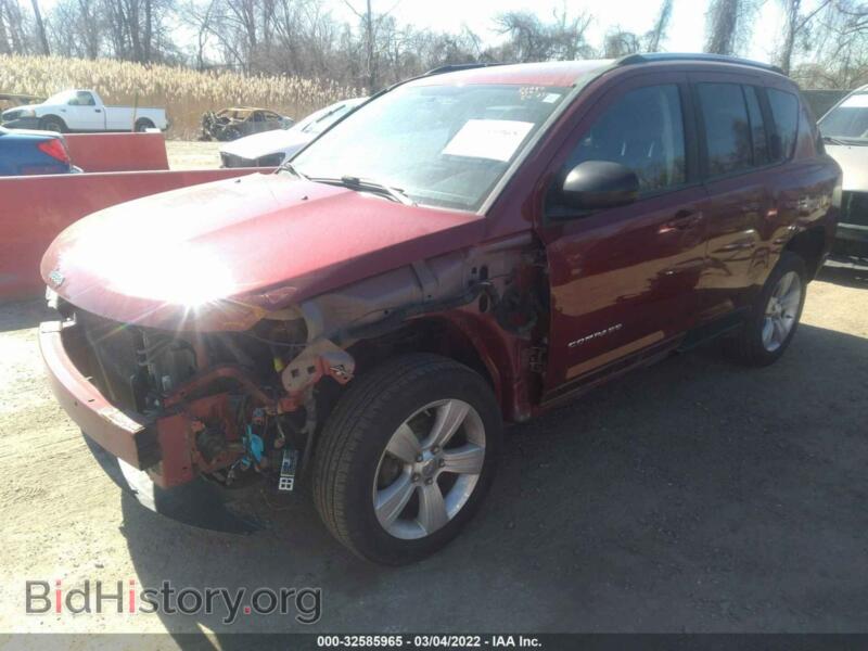 2012 Jeep COMPASS (VIN 1C4NJDBB6CD525067) — photo 2 of 12