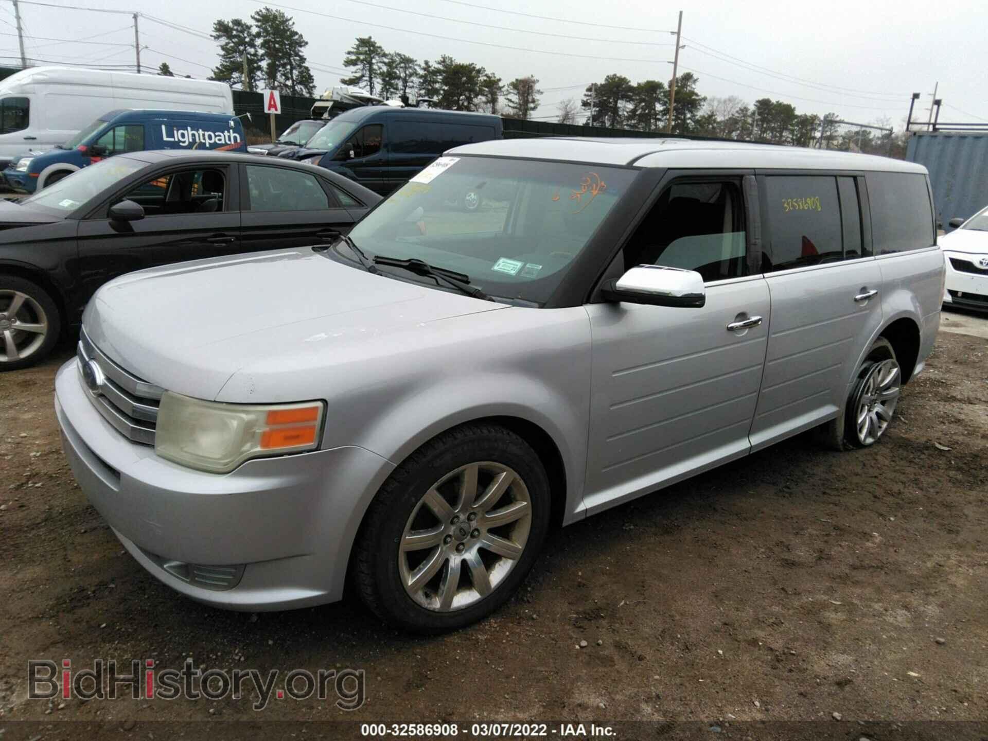 2009 FORD FLEX - VIN: 2FMEK63C19BA03327 - Photo 2