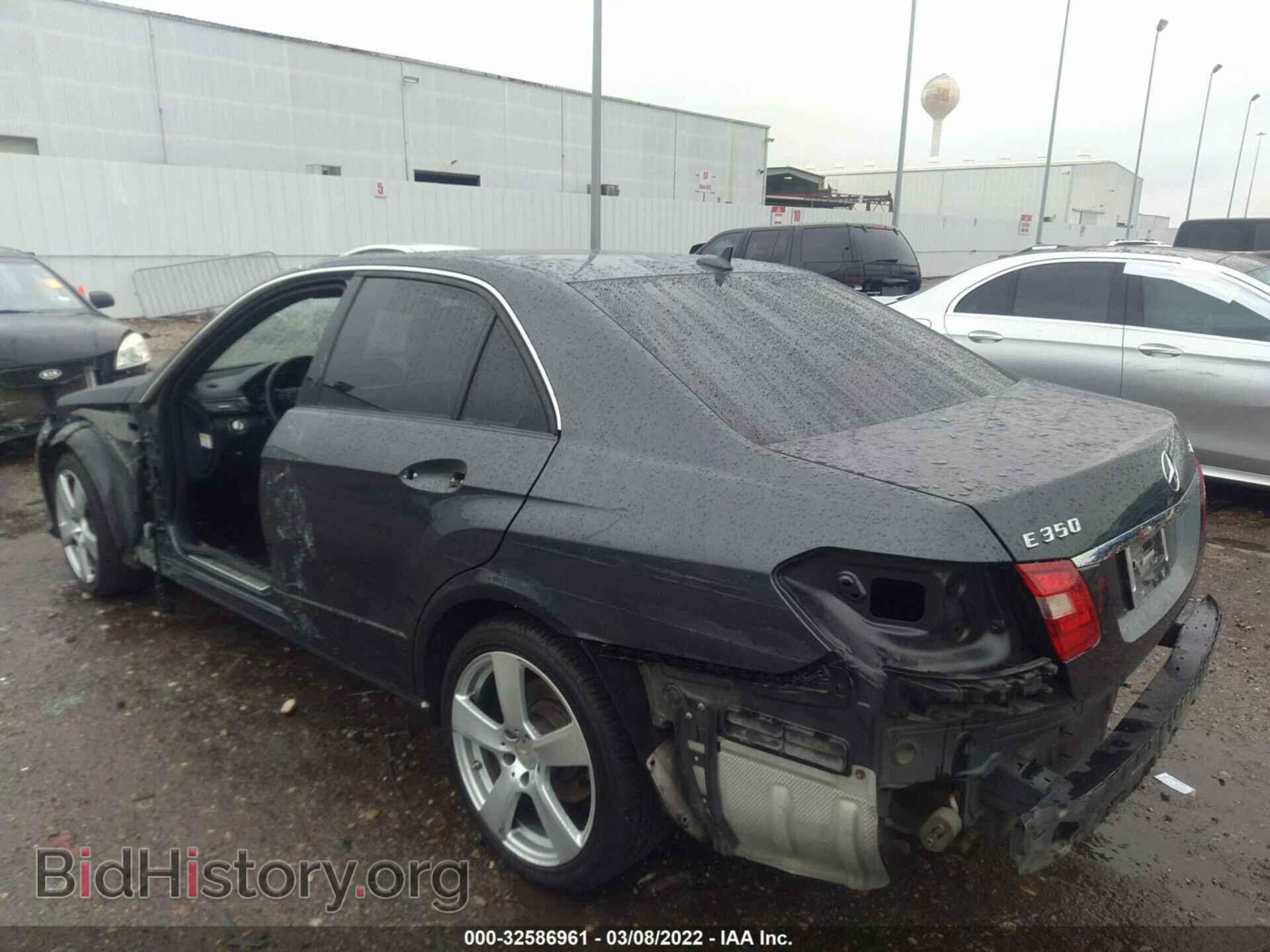 2010 MERCEDES-BENZ E-CLASS - VIN: WDDHF8HB1AA105492 - Фото 3