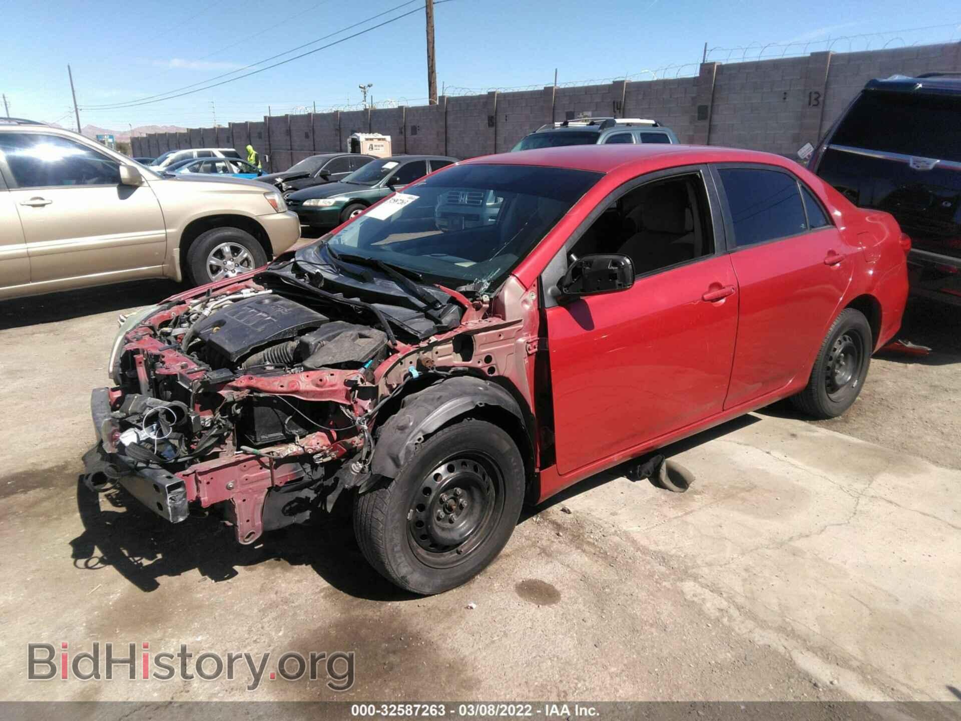 2011 TOYOTA COROLLA - VIN: 2T1BU4EEXBC587079 - Фото 2