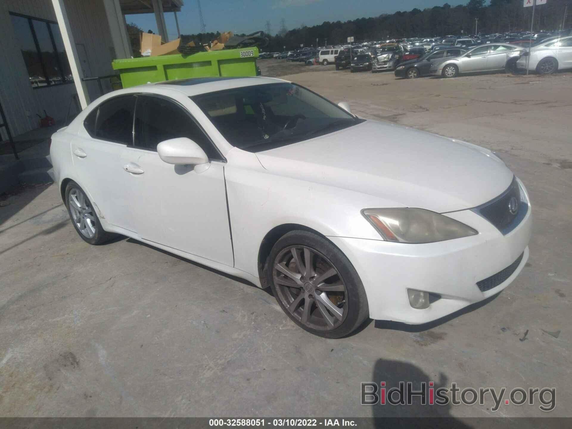 Photo JTHBE262075012854 - LEXUS IS 350 2007