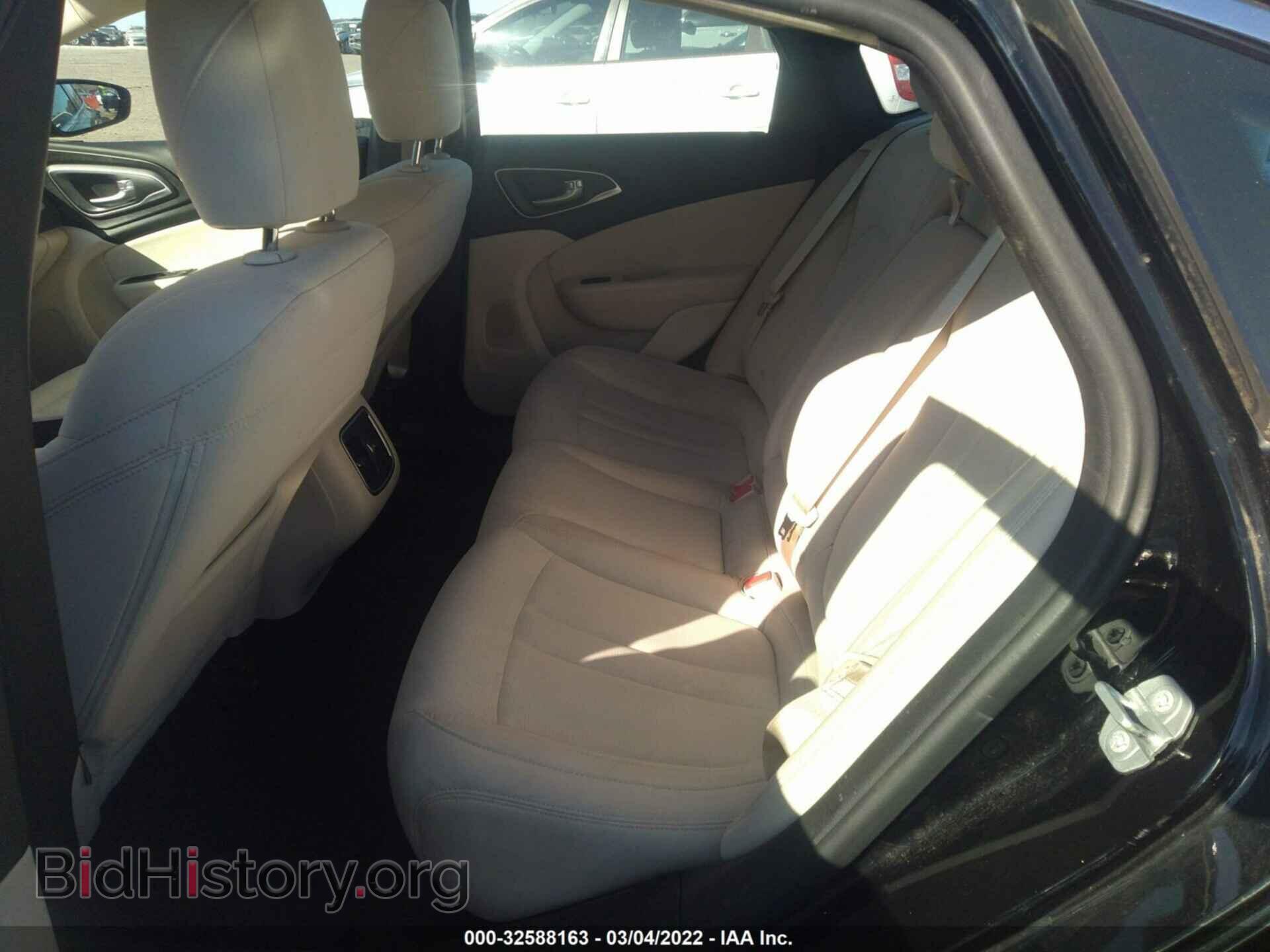 2015 CHRYSLER 200 - VIN: 1C3CCCAB3FN662466 - Фото 8