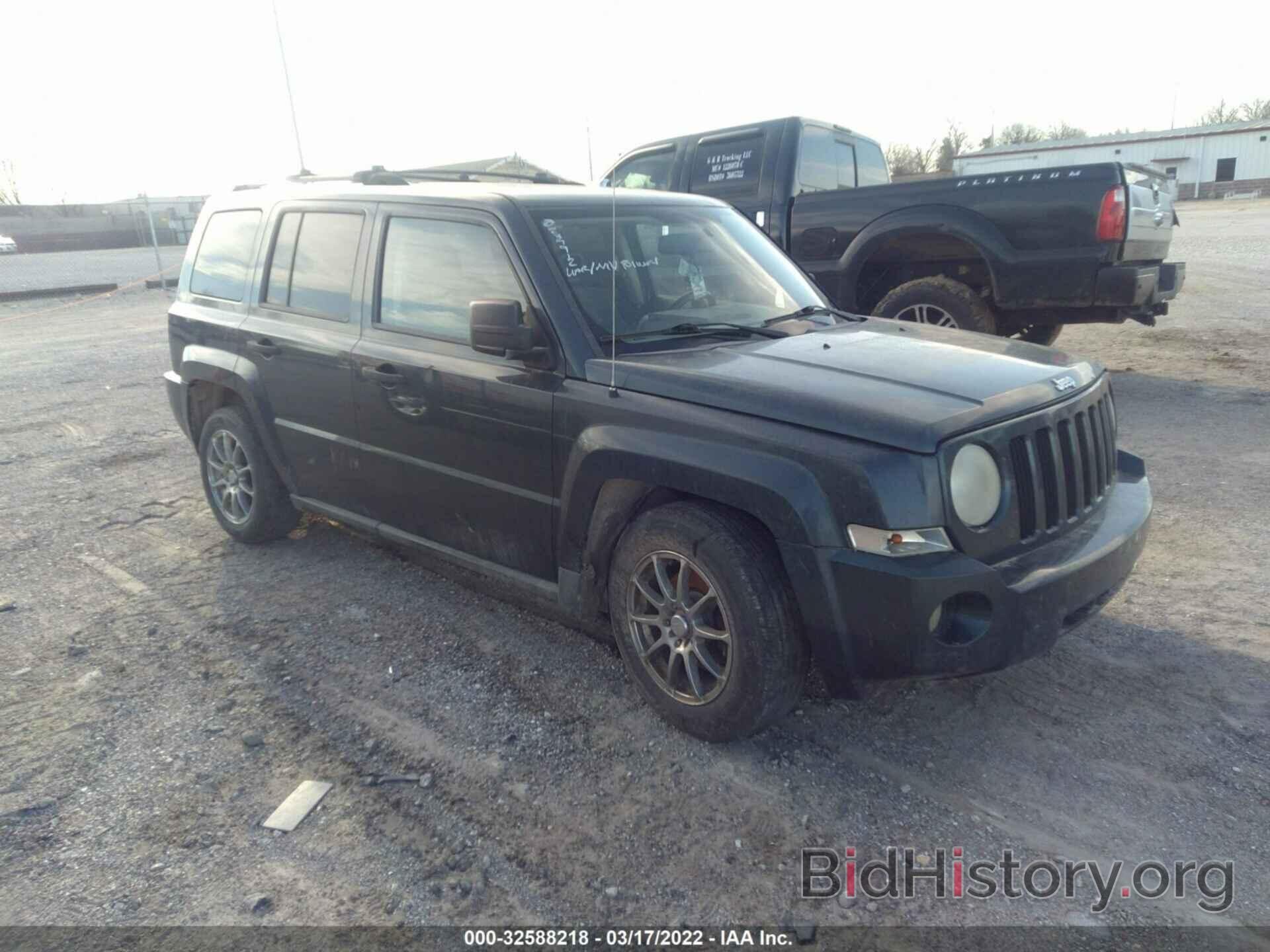 Фотография 1J8FF28W87D237912 - JEEP PATRIOT 2007