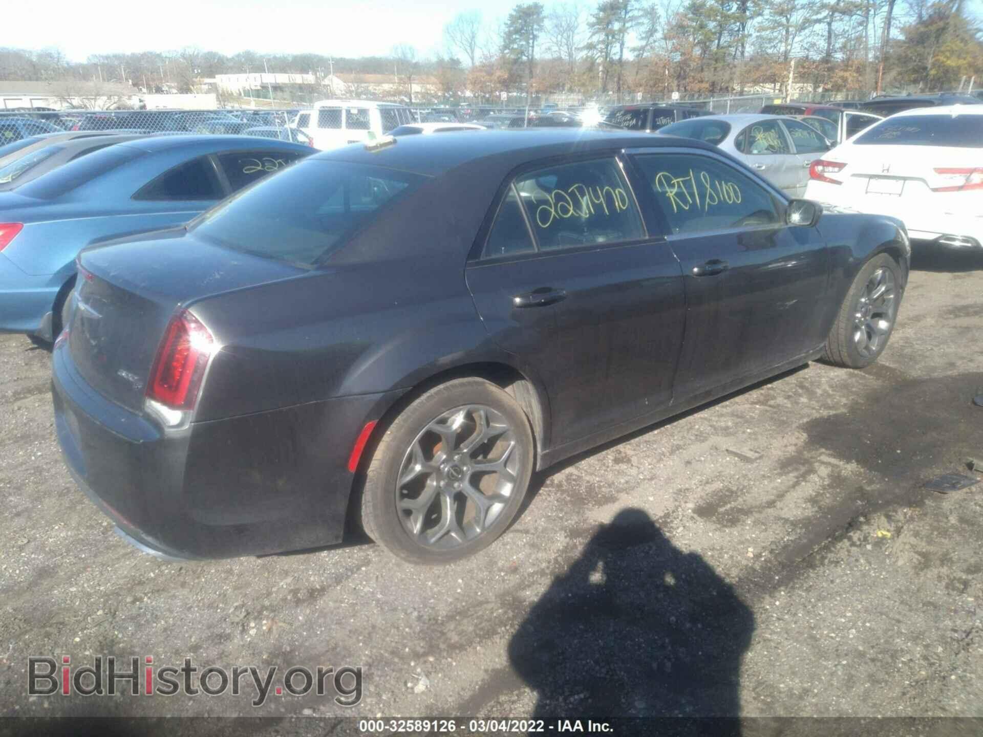 2016 CHRYSLER 300 - VIN: 2C3CCABG0GH252586 - Фото 4